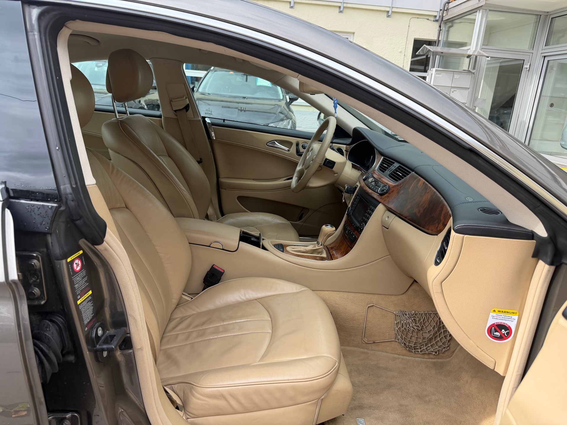 MERCEDES-BENZ CLS 350 7G-Tronic-image-17
