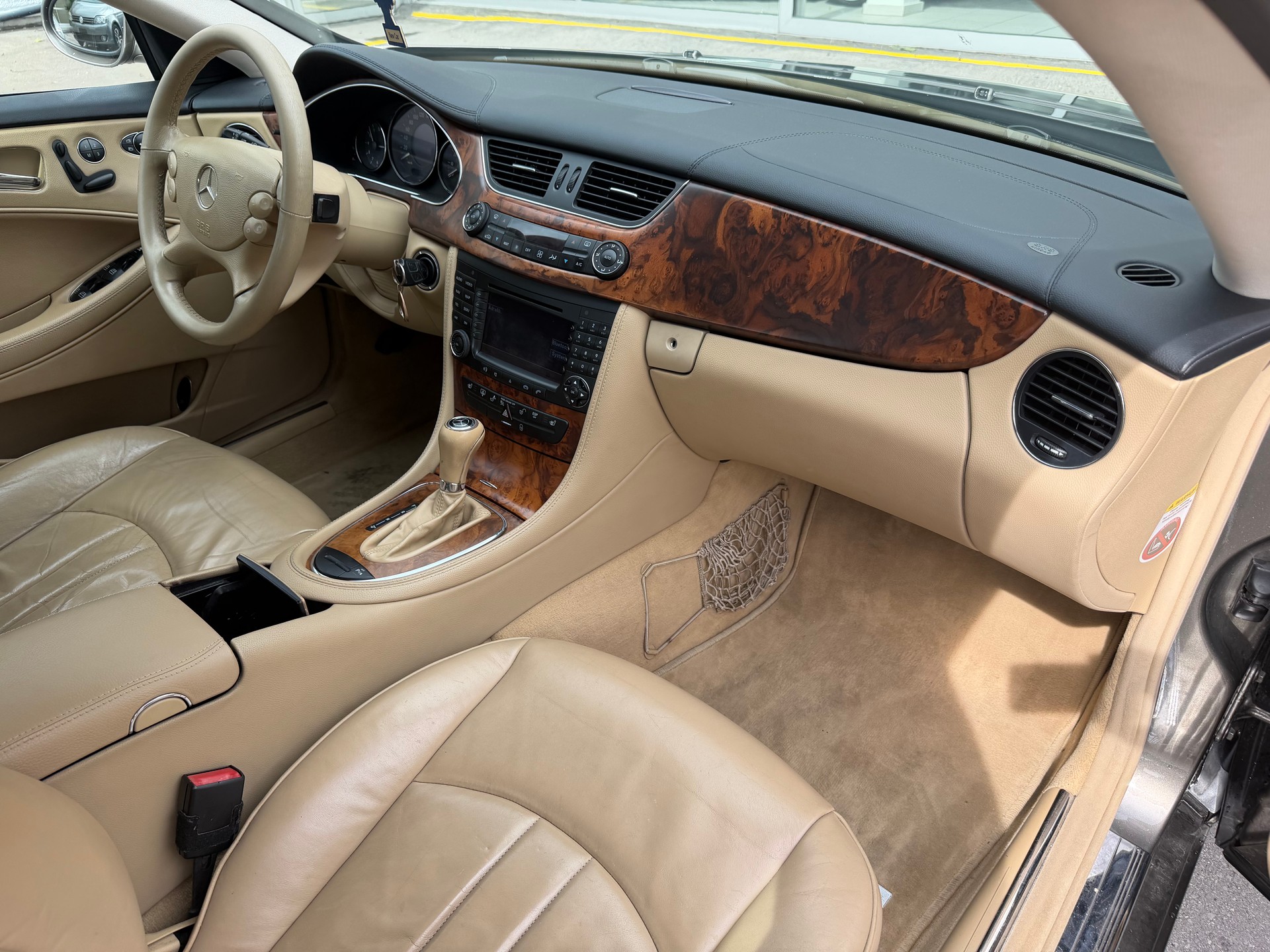 MERCEDES-BENZ CLS 350 7G-Tronic-image-16