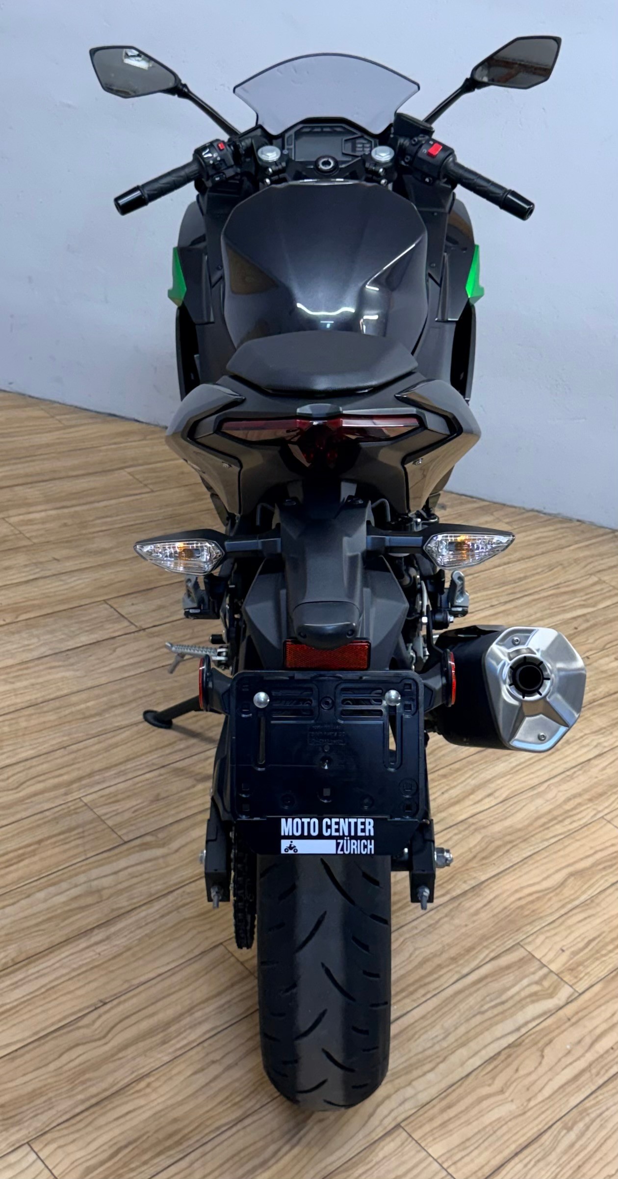 KAWASAKI Ninja 500-showroom-element-3