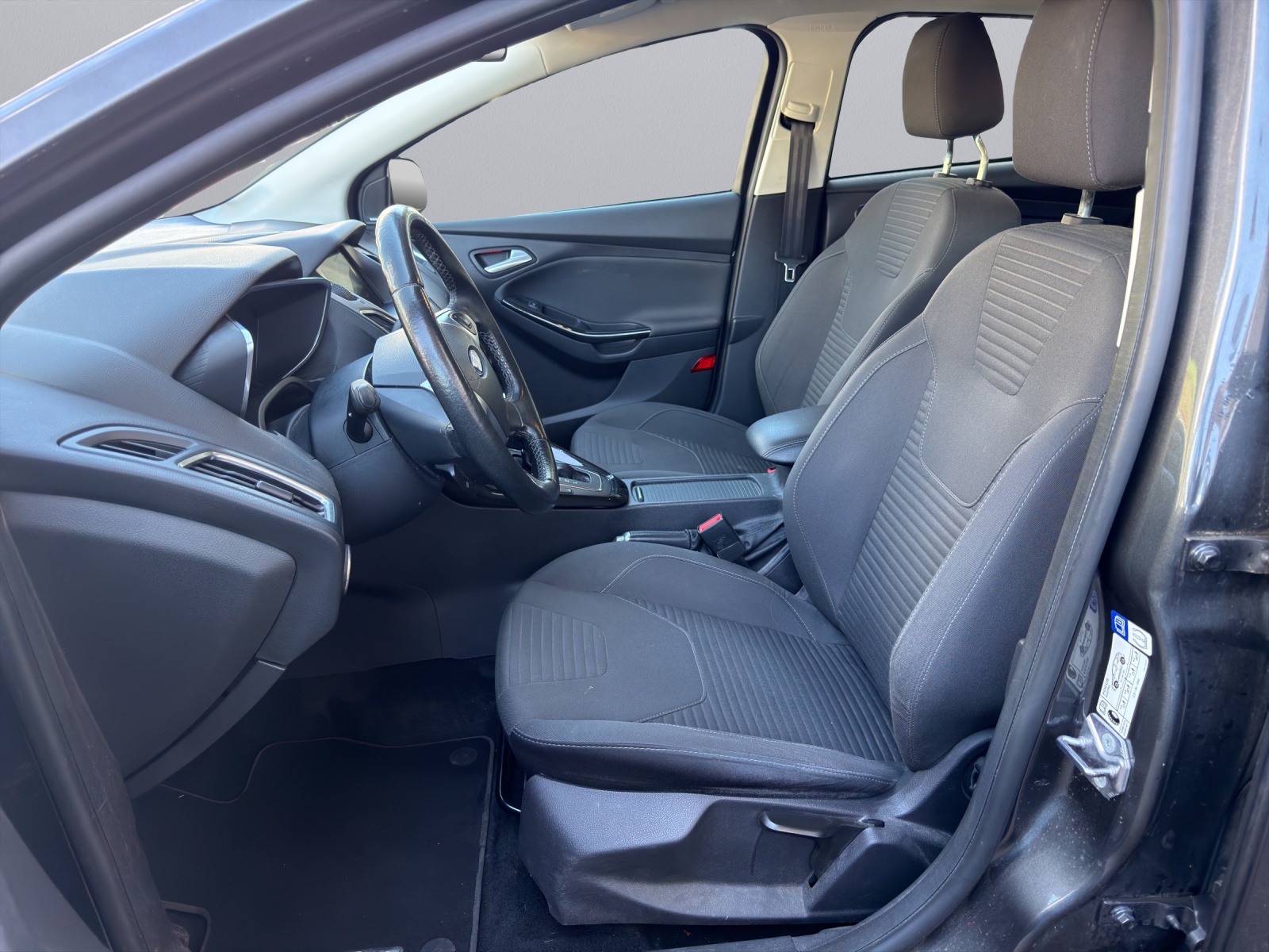 FORD Focus Electric-image-9