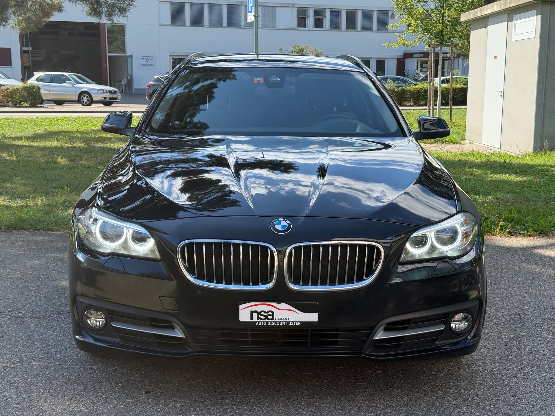 BMW 520d Touring xDrive Steptronic-image-0