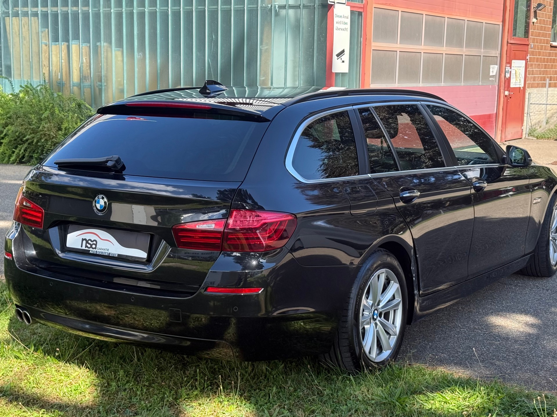BMW 520d Touring xDrive Steptronic-image-3