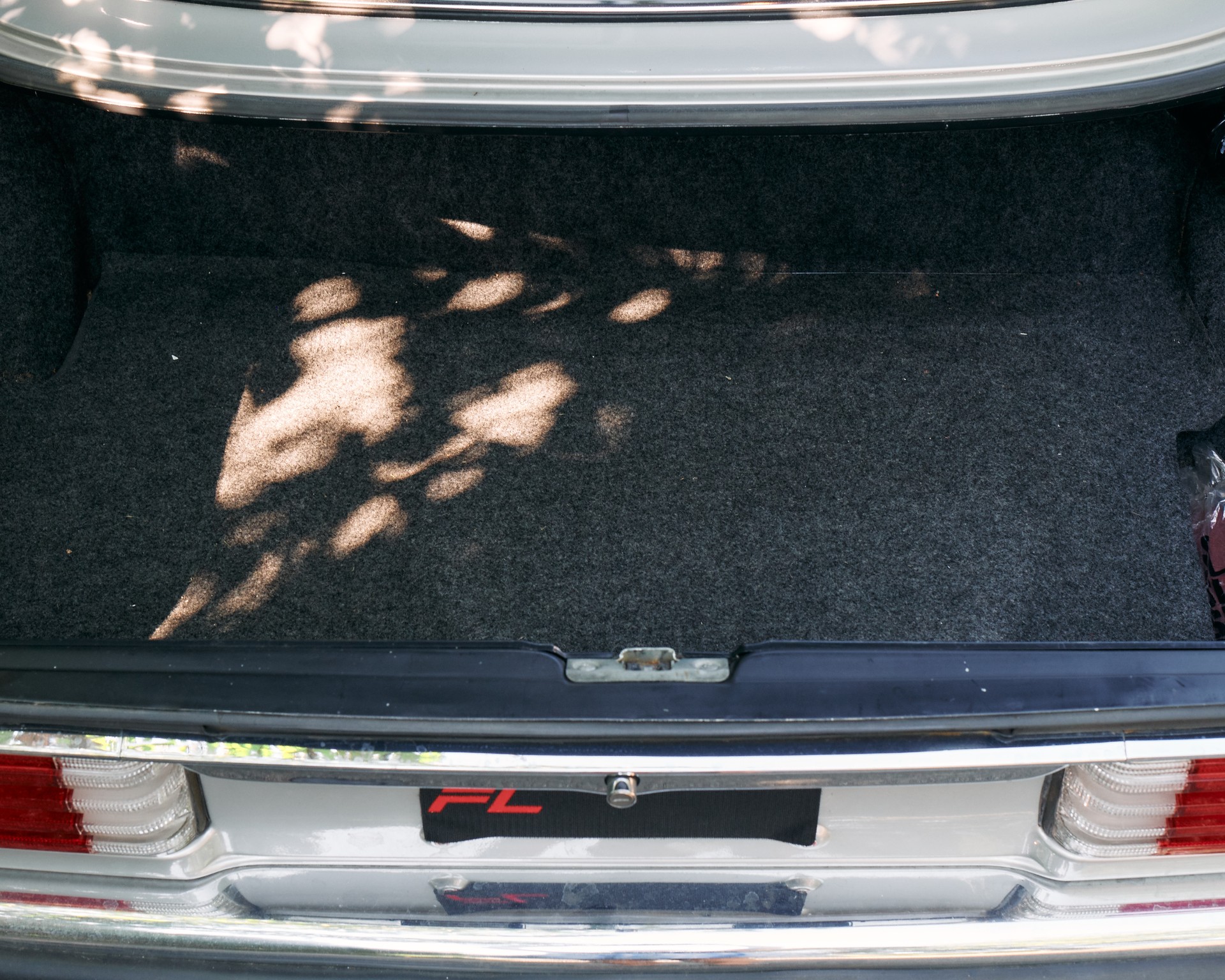 MERCEDES-BENZ SLC 350-image-14