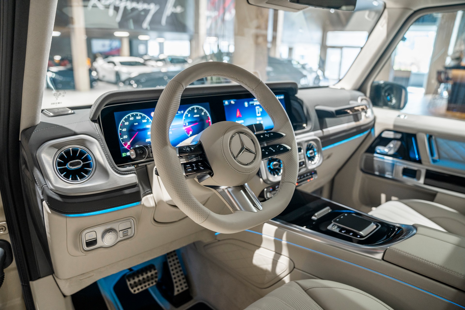 MERCEDES-BENZ G 450d 9G-Tronic-image-6