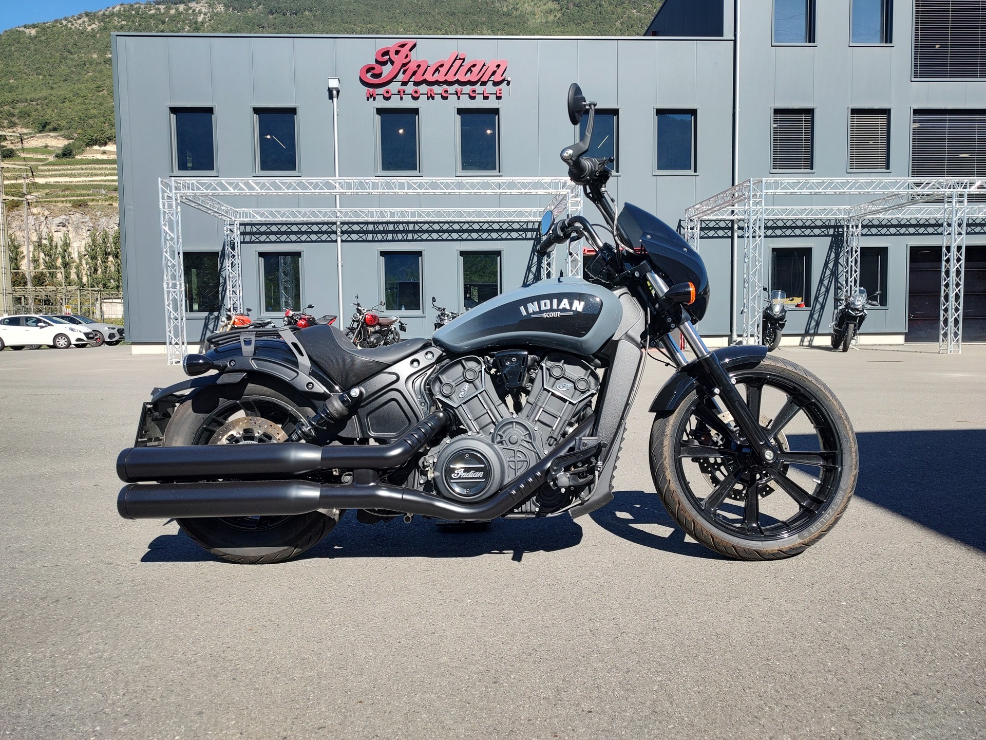 INDIAN Scout 1200 Rogue