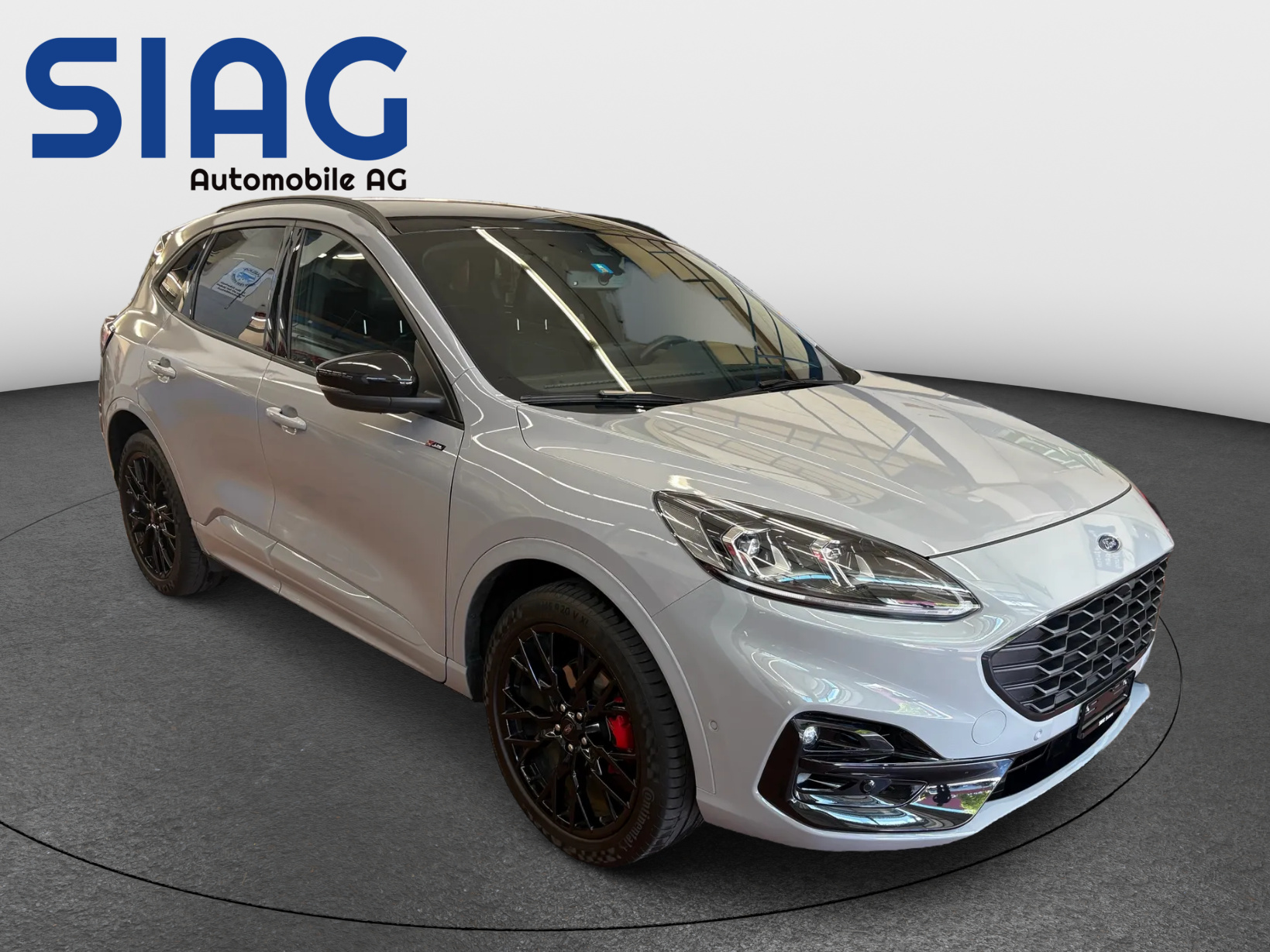 FORD Kuga 2.5 Plug-in Hybrid Graphite Tech Edition-image-0