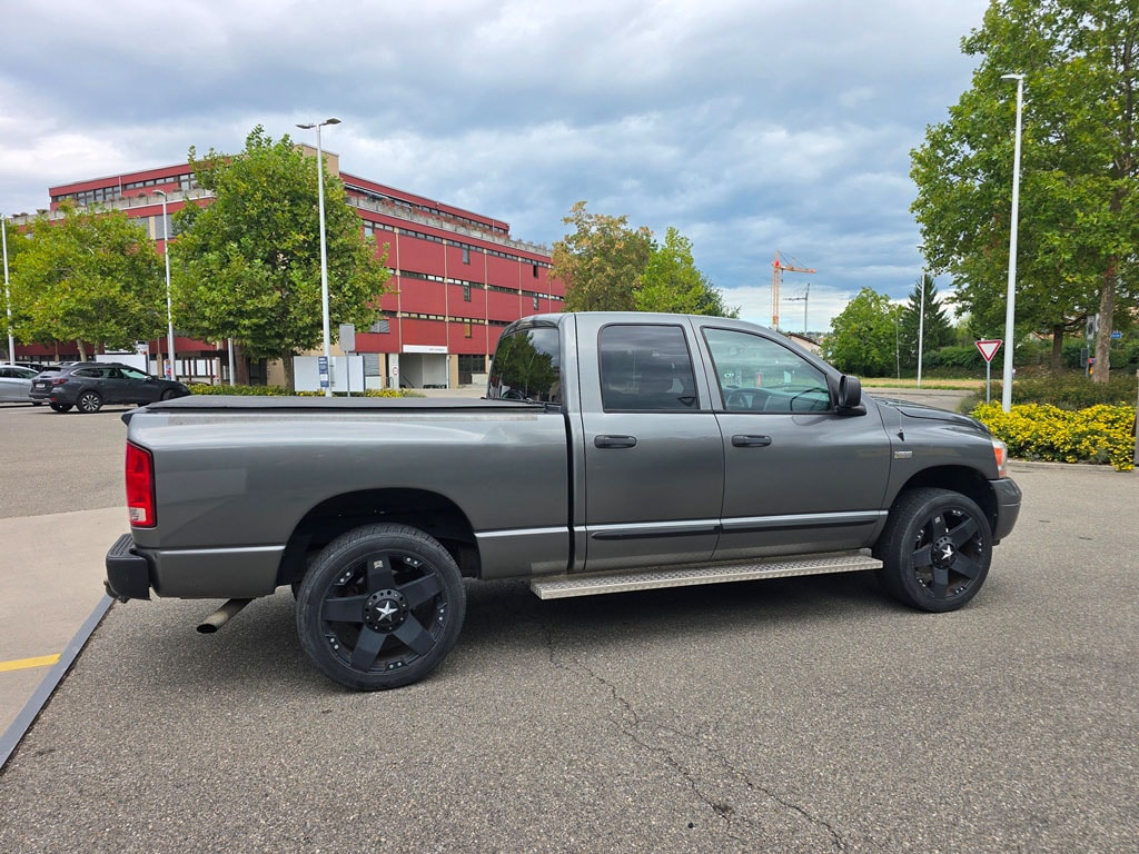 DODGE 1500 5.7 V8 Laramie-image-8