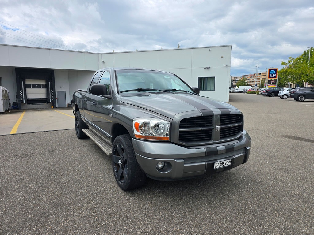 DODGE 1500 5.7 V8 Laramie-image-11