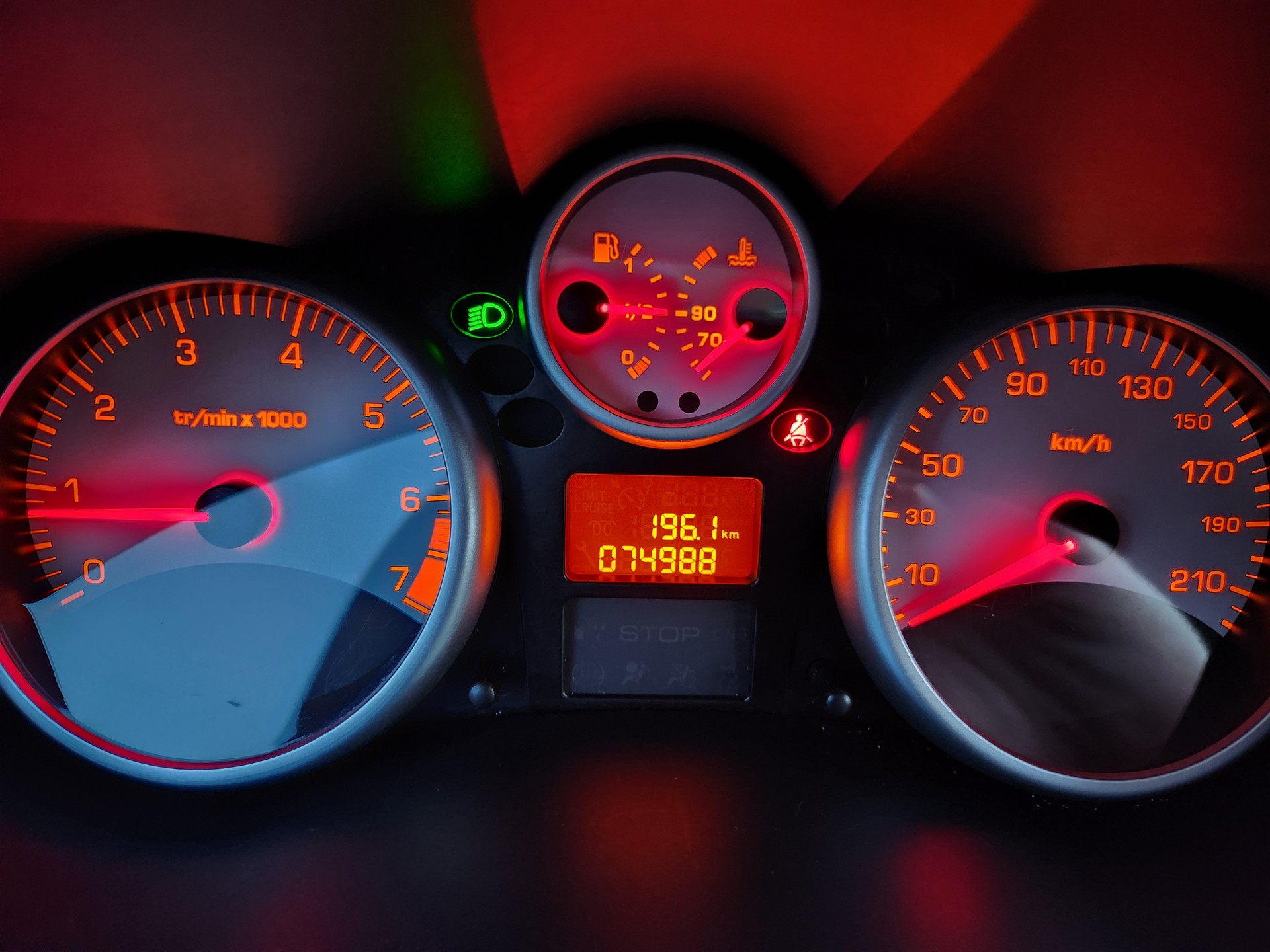 PEUGEOT 206+ 1.4 Trendy-image-14