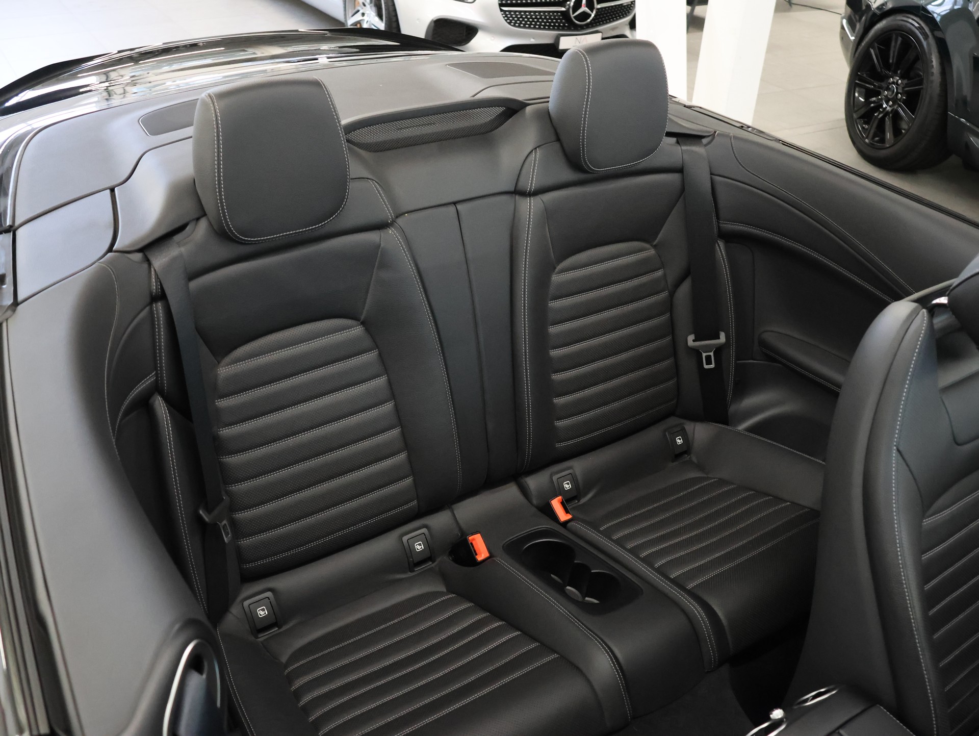 MERCEDES-BENZ C 43 Cabriolet AMG 4Matic 9G-Tronic *SPORT-ABGASANLAGE*-image-23