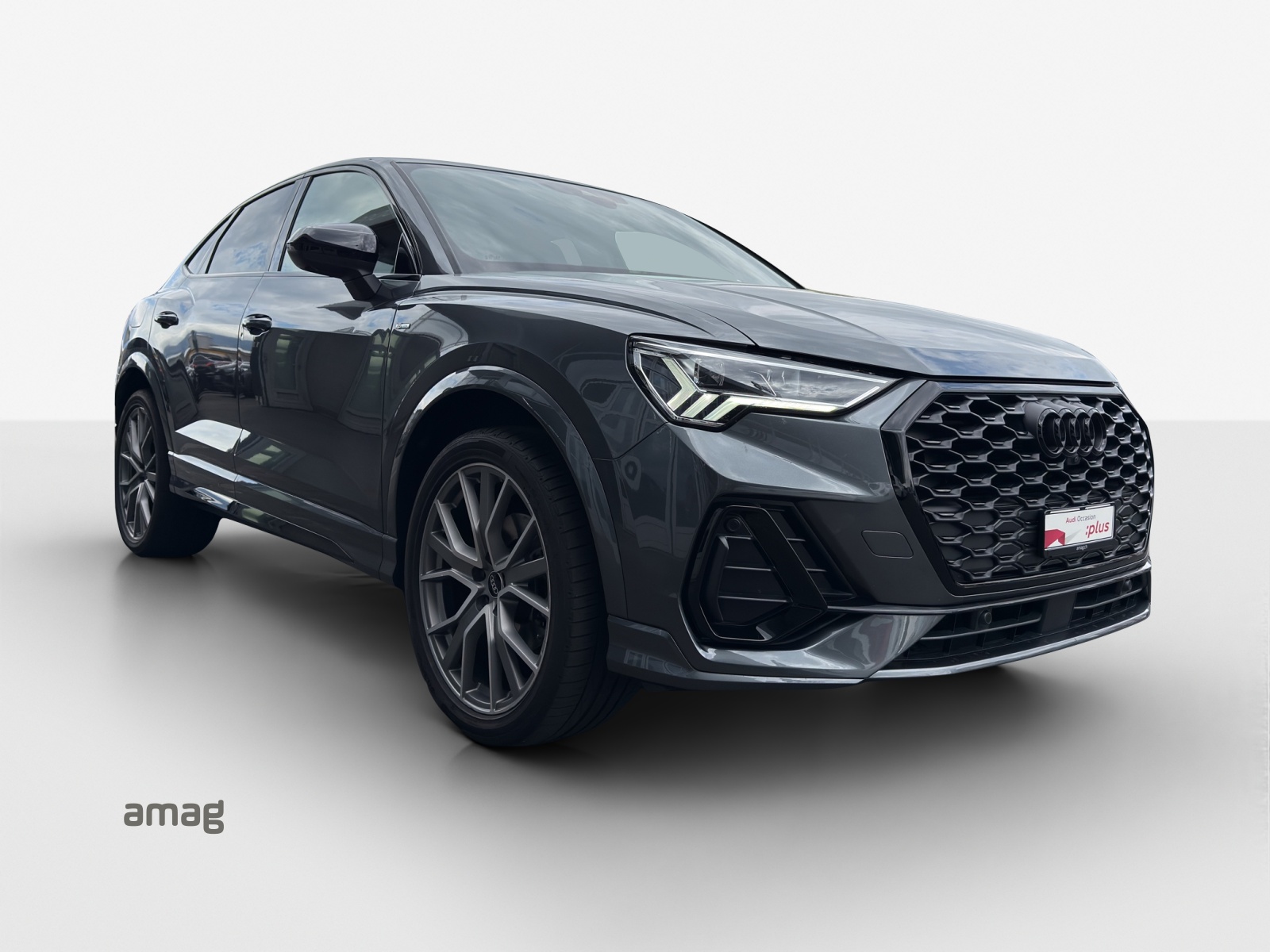 AUDI Q3 Sportback 35 TFSI S line Attraction S-tronic-image-5