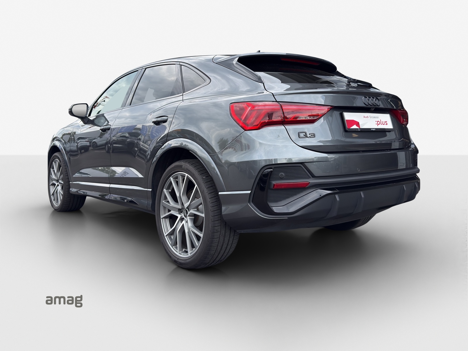 AUDI Q3 Sportback 35 TFSI S line Attraction S-tronic-showroom-element-2