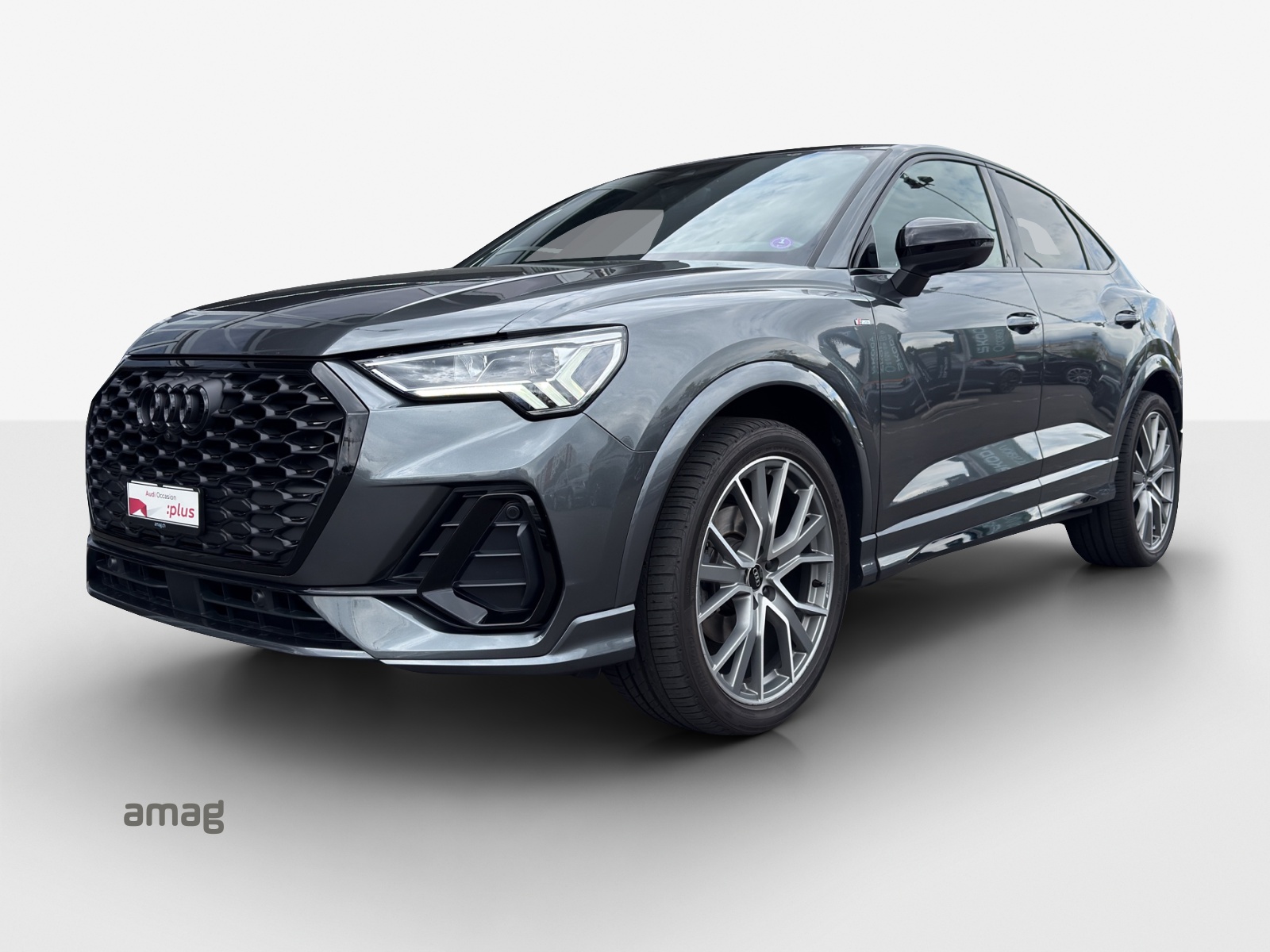 AUDI Q3 Sportback 35 TFSI S line Attraction S-tronic-image-0