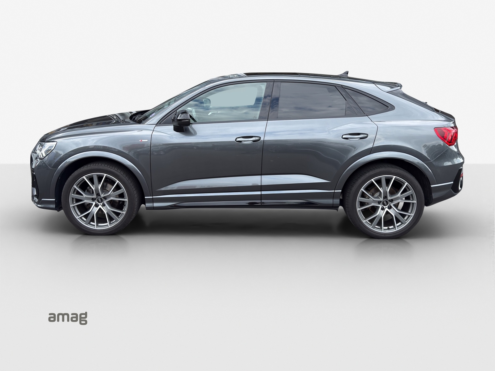 AUDI Q3 Sportback 35 TFSI S line Attraction S-tronic-image-1