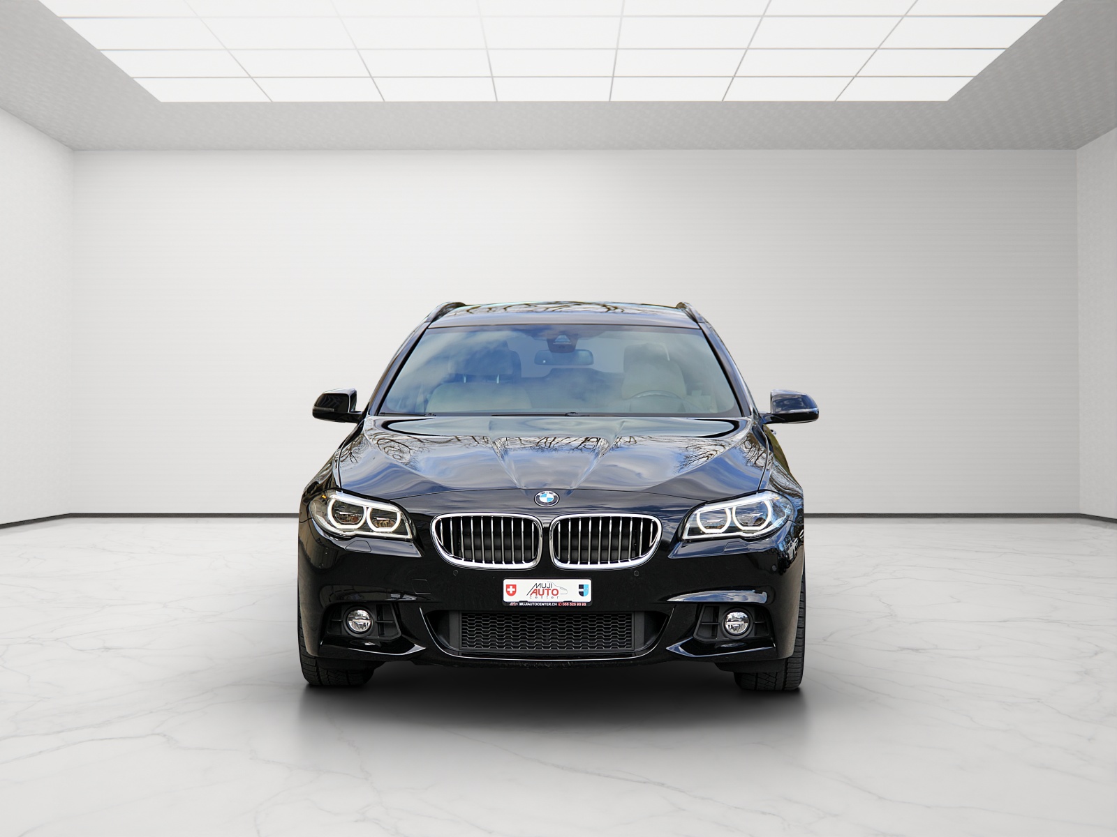 BMW 530d Touring xDrive Platinum Sport Edition-image-7