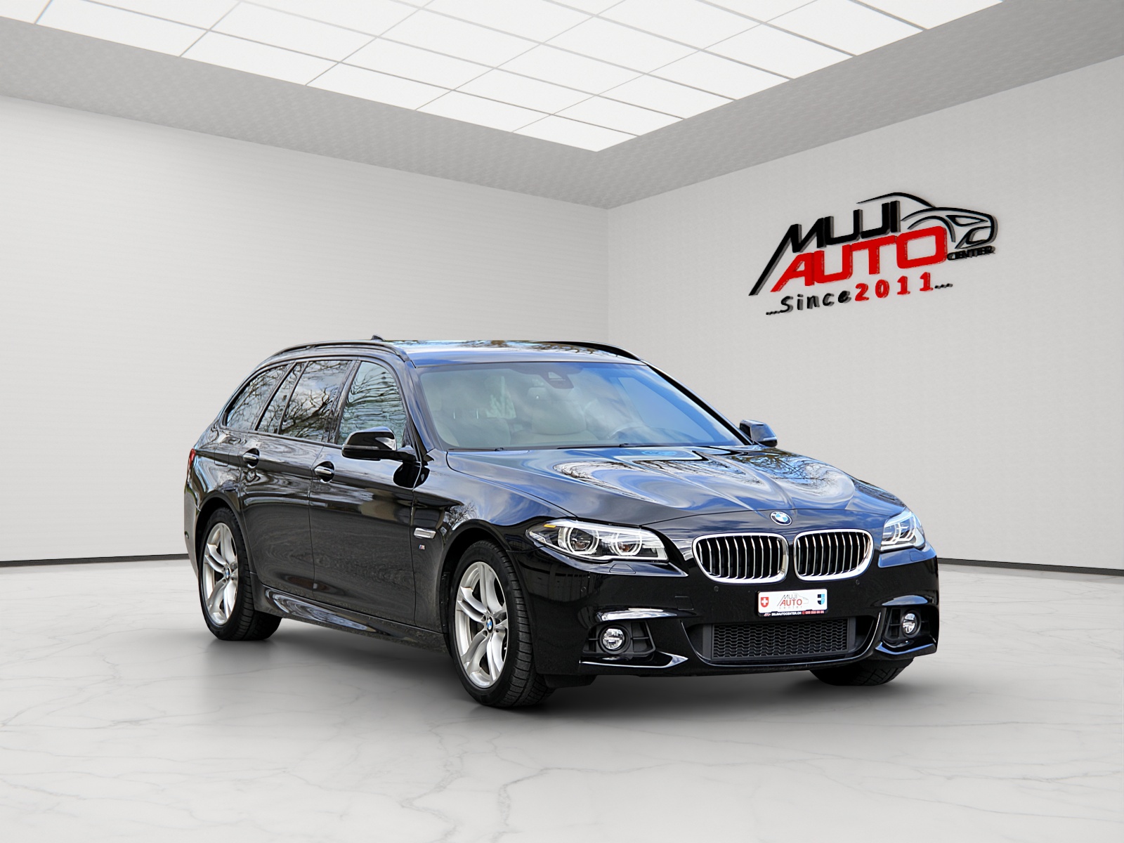 BMW 530d Touring xDrive Platinum Sport Edition-image-6