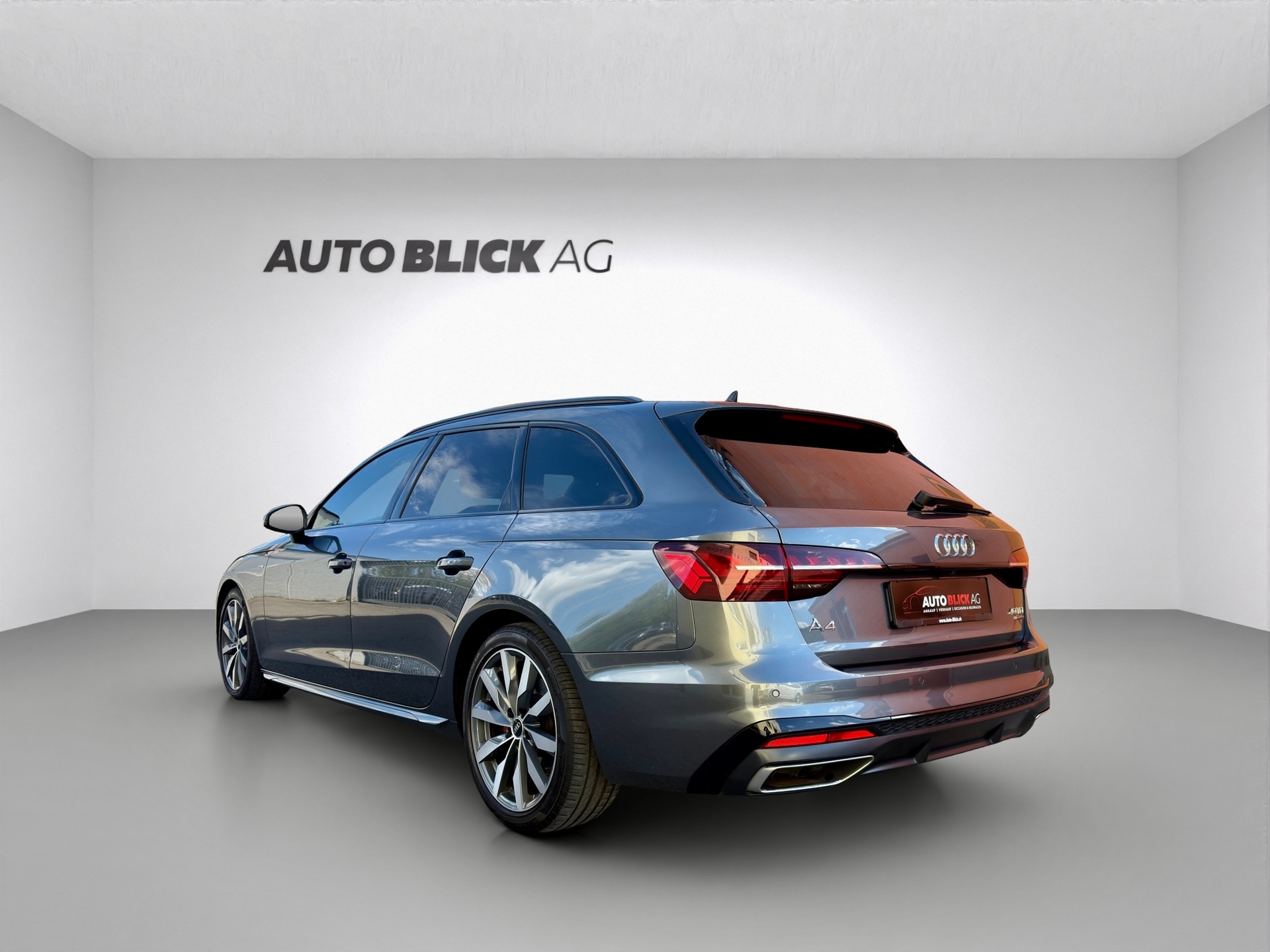 AUDI A4 Avant 40 TDI S line Attraction quattro S-tronic-image-5