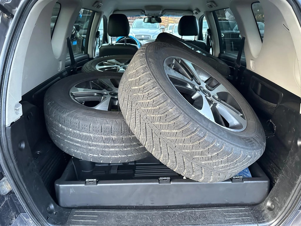 KGM-SsangYong Rexton RX220 e-XDi Executive 4WD Automatic-image-8