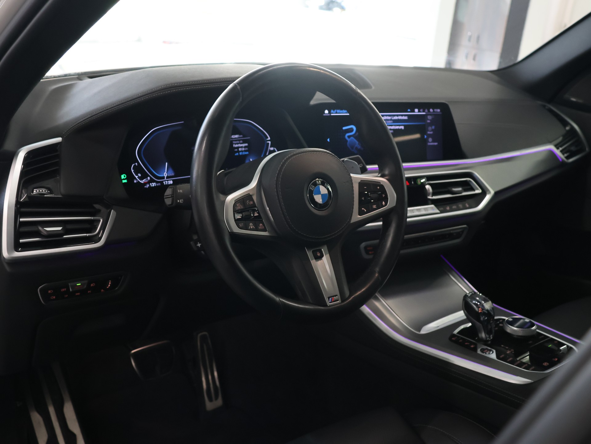 BMW X5 xDrive45e M Sport Steptronic *MASSAGESITZE*-image-15