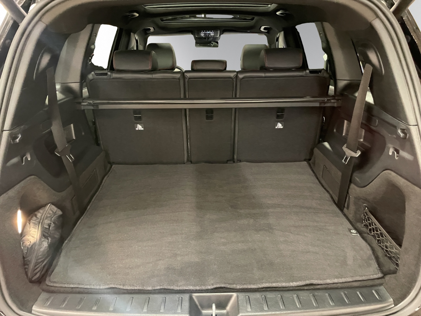 MERCEDES-BENZ GLB 250 4Matic 8G-Tronic-image-5