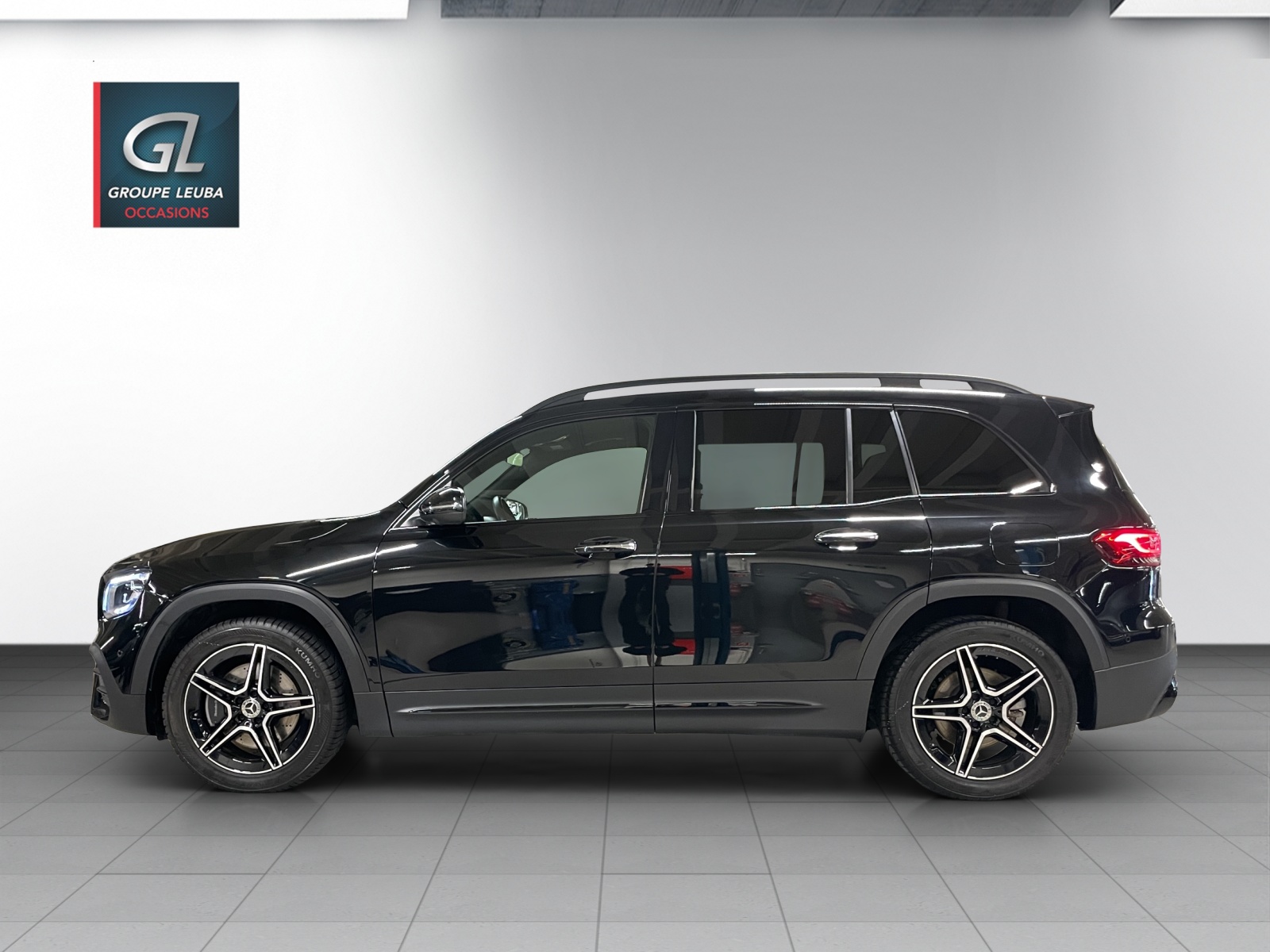 MERCEDES-BENZ GLB 250 4Matic 8G-Tronic-image-2