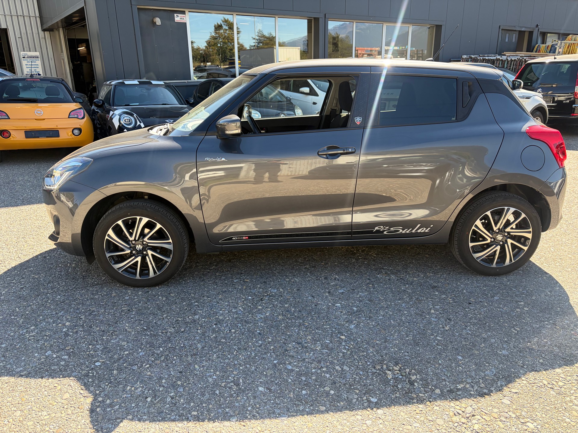 SUZUKI Swift 1.2i Piz Sulai Top Hybrid Allgrip 4x4-image-2