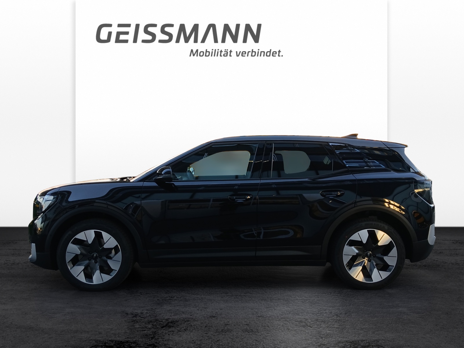 FORD Explorer Extended Range Premium AWD-showroom-element-1