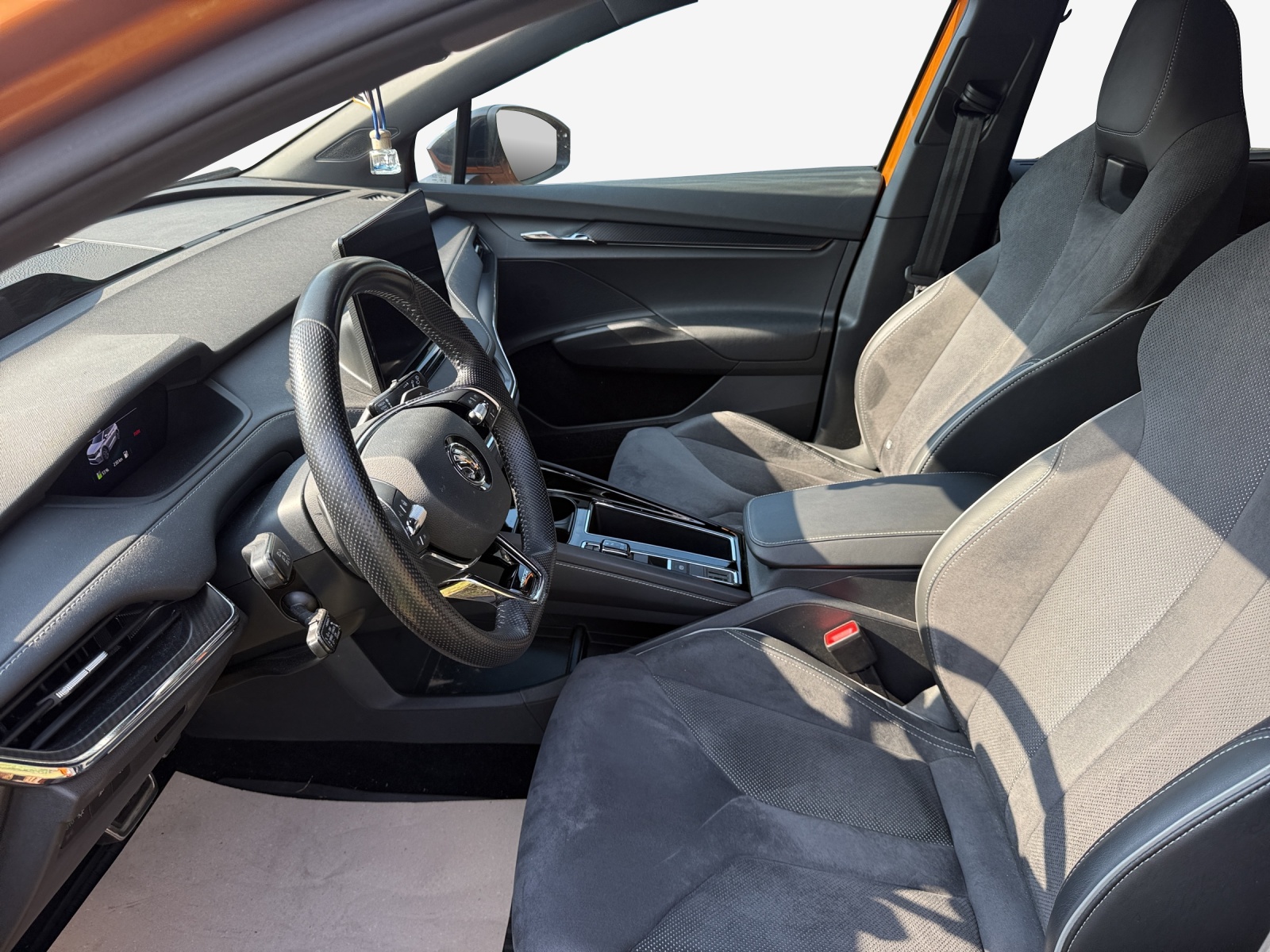 SKODA Enyaq iV 80x SportLine-image-5