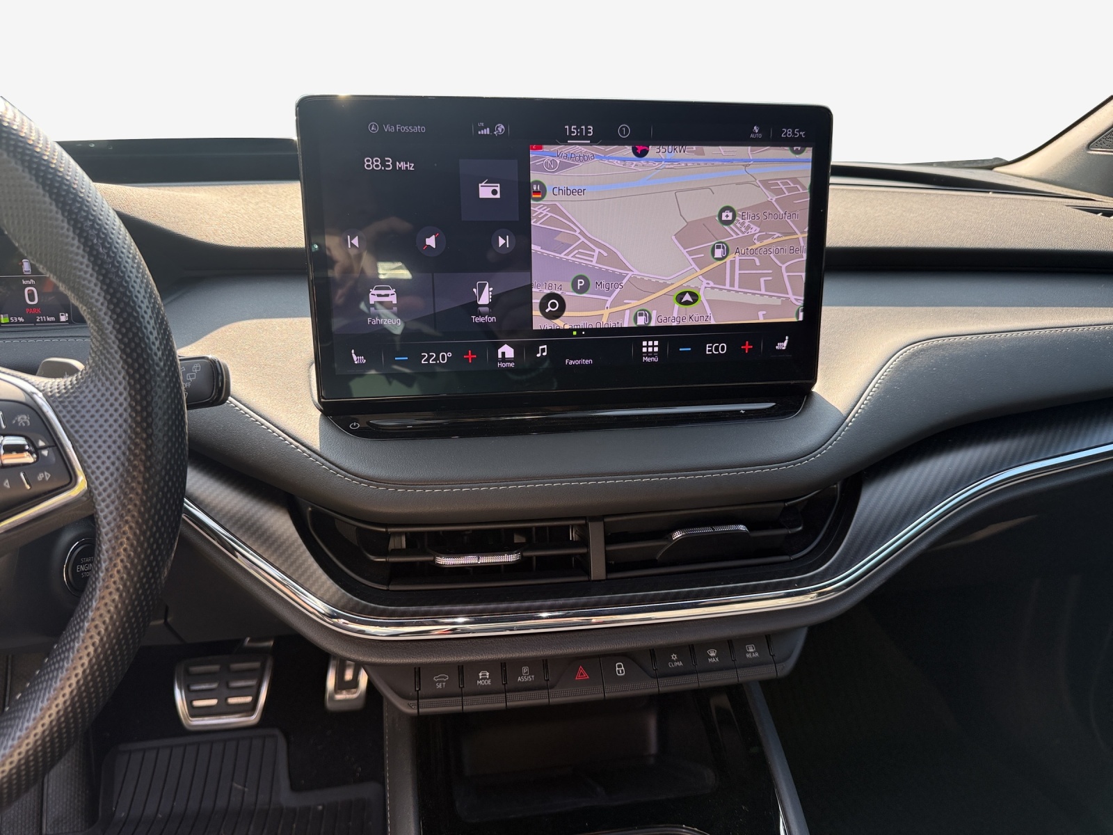 SKODA Enyaq iV 80x SportLine-image-8