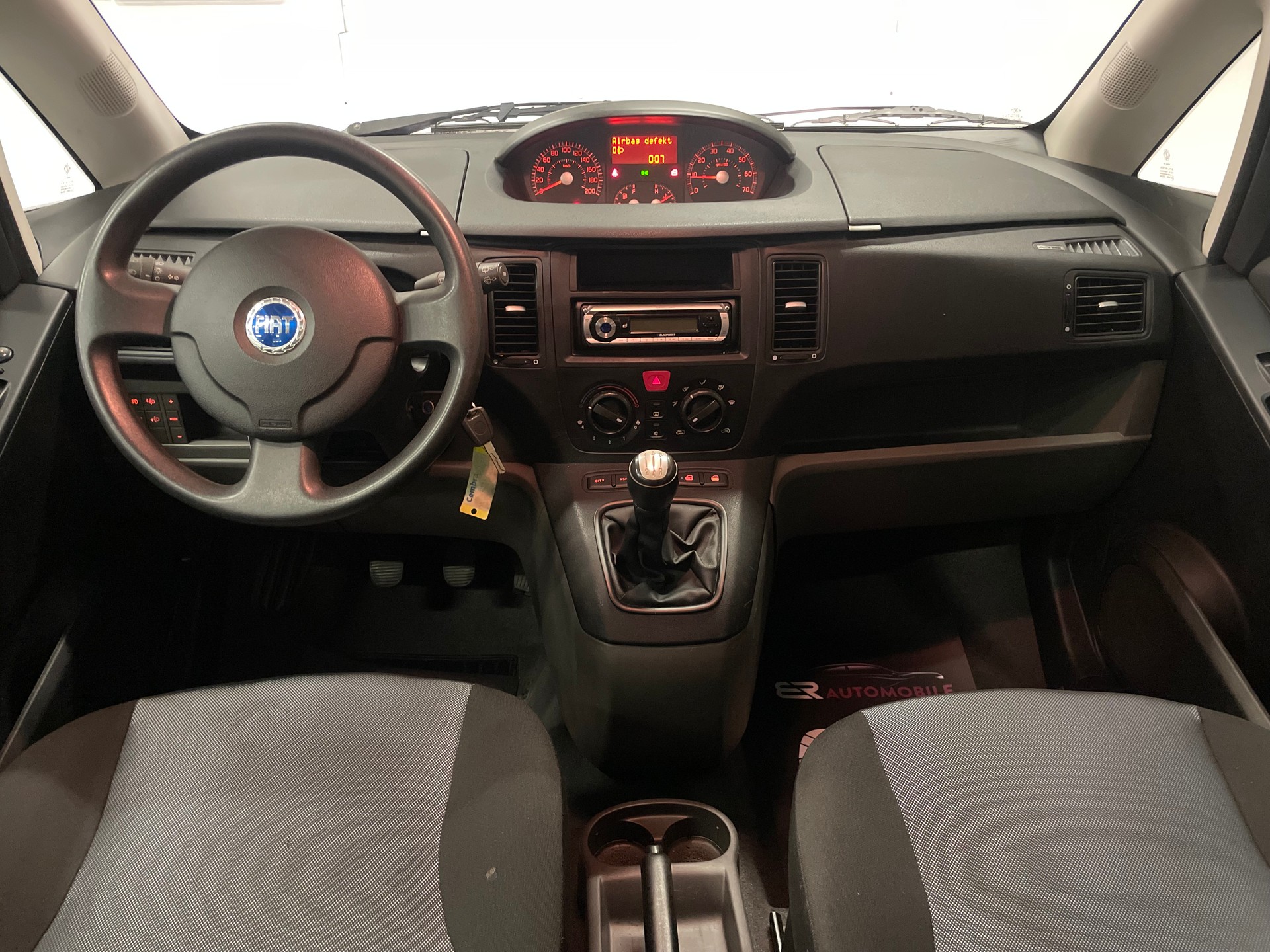 FIAT Idea 1.3 16V JTD Dynamic-image-9