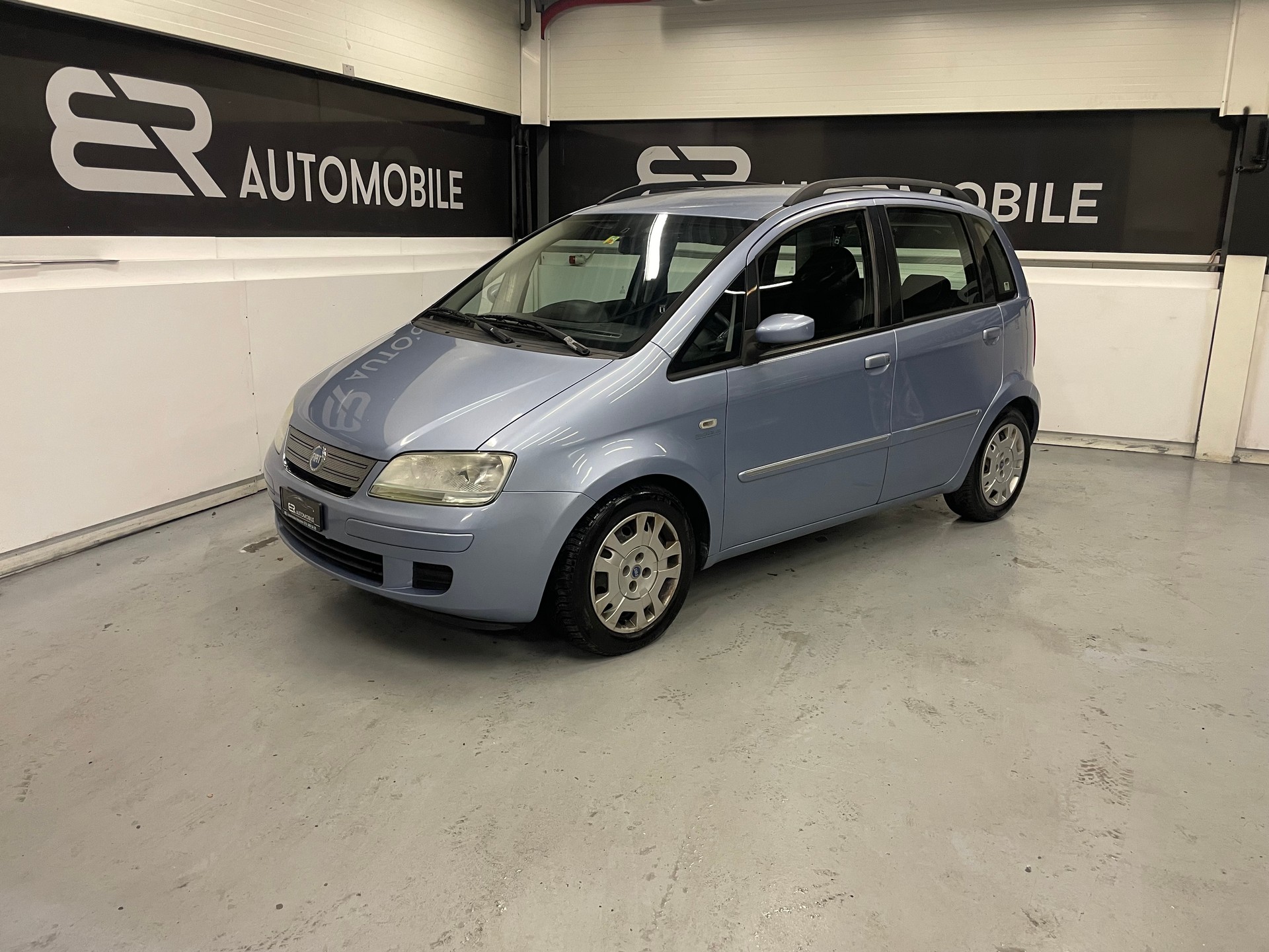 FIAT Idea 1.3 16V JTD Dynamic-image-0