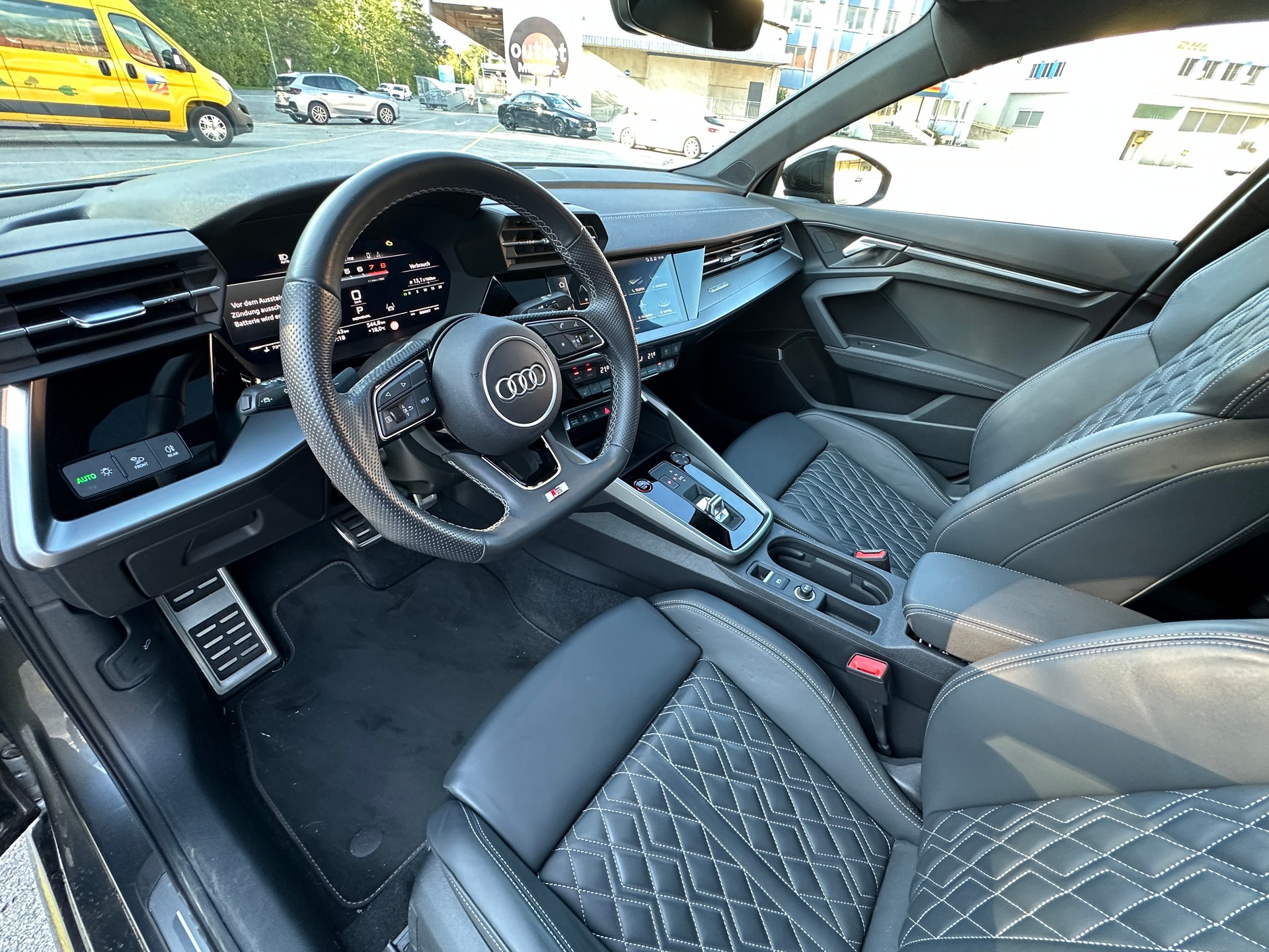 AUDI 2.0 TFSI quattro S-Tronic-image-3