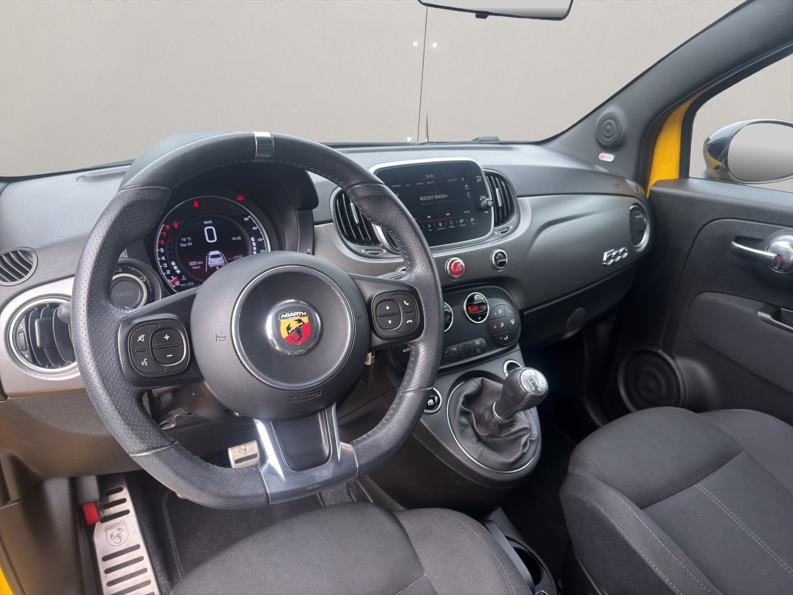 FIAT 595 Abarth 1.4 T-Jet 160 Pista-image-6