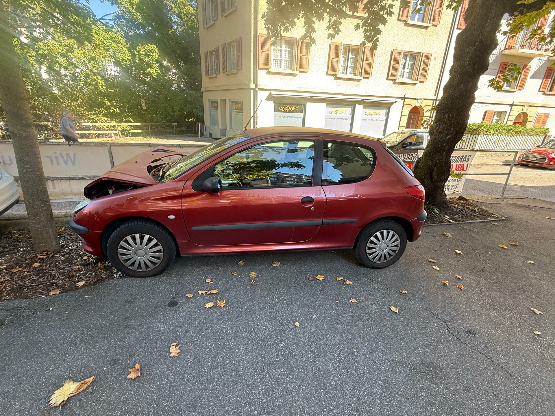 PEUGEOT 206 1.6 16V (XT) Premium-image-1