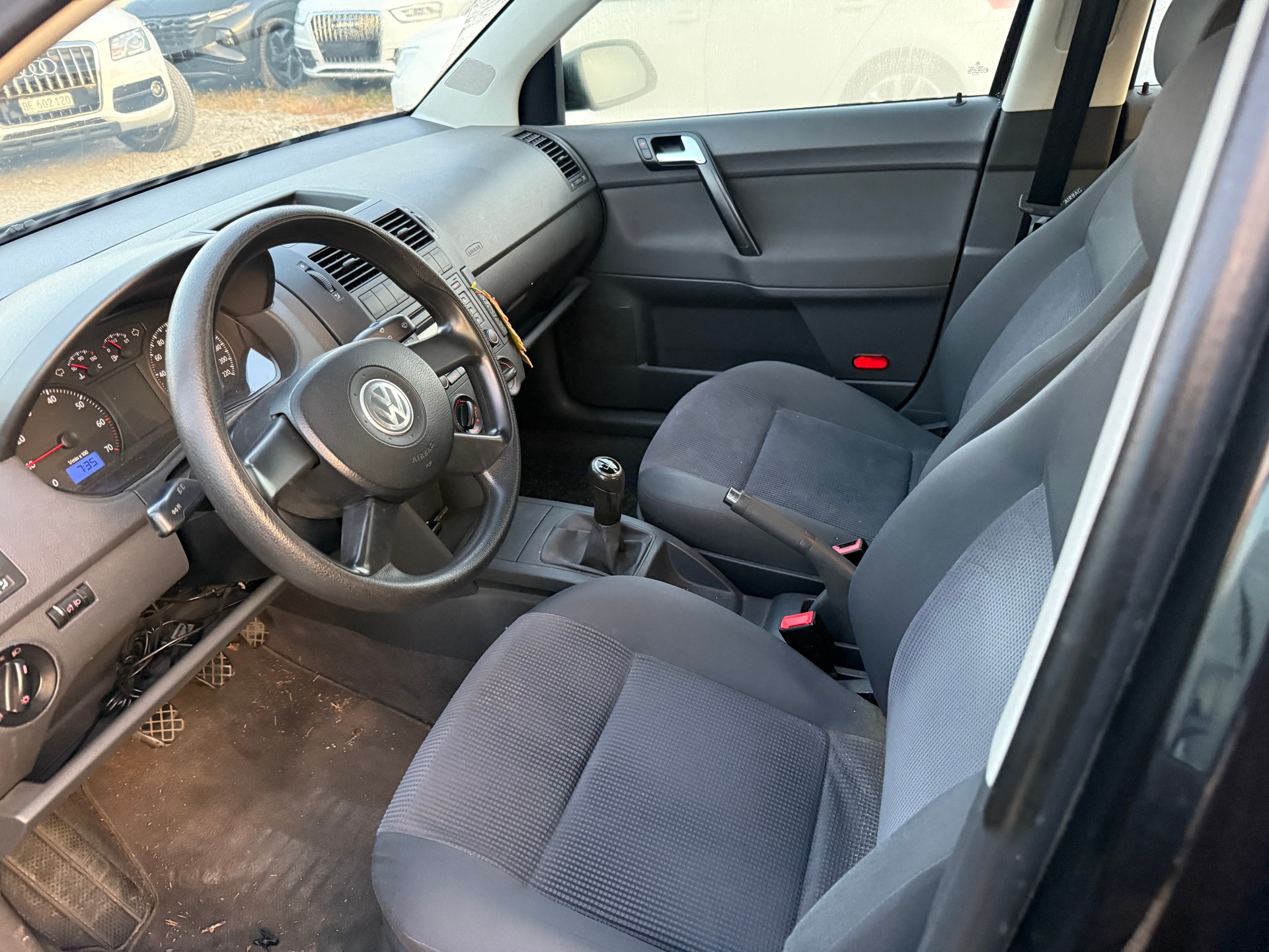 VW Polo 1.4 16V Sportline-image-8