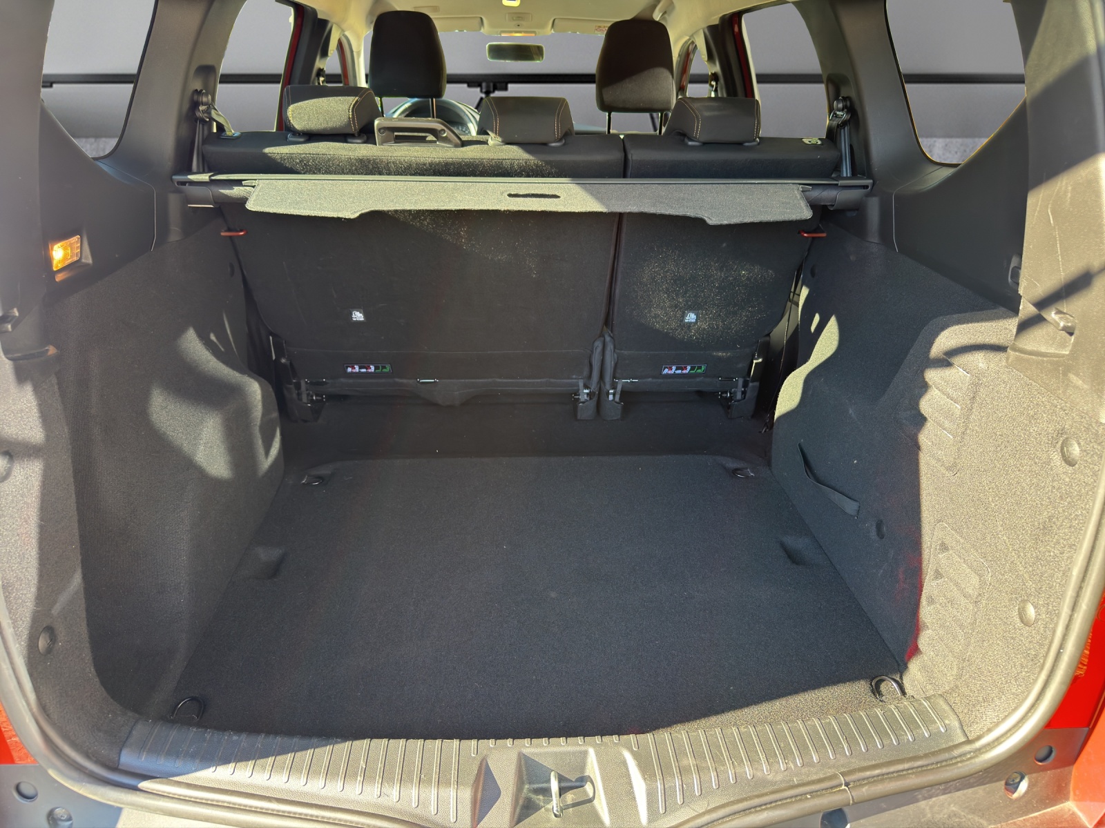 DACIA Jogger TCe 110 Extreme-image-11