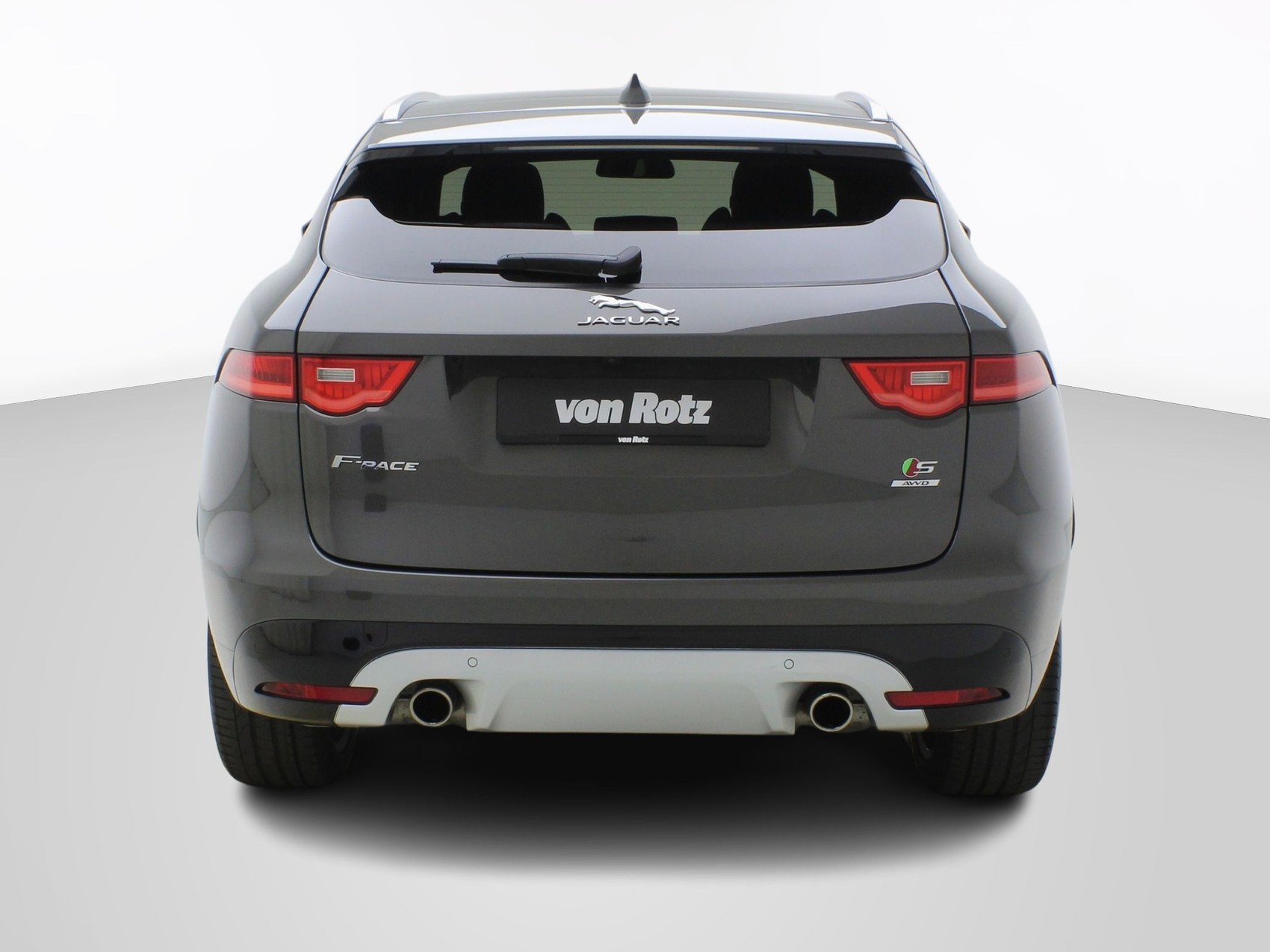 JAGUAR F-Pace 3.0 V6 S/C S AWD-image-3