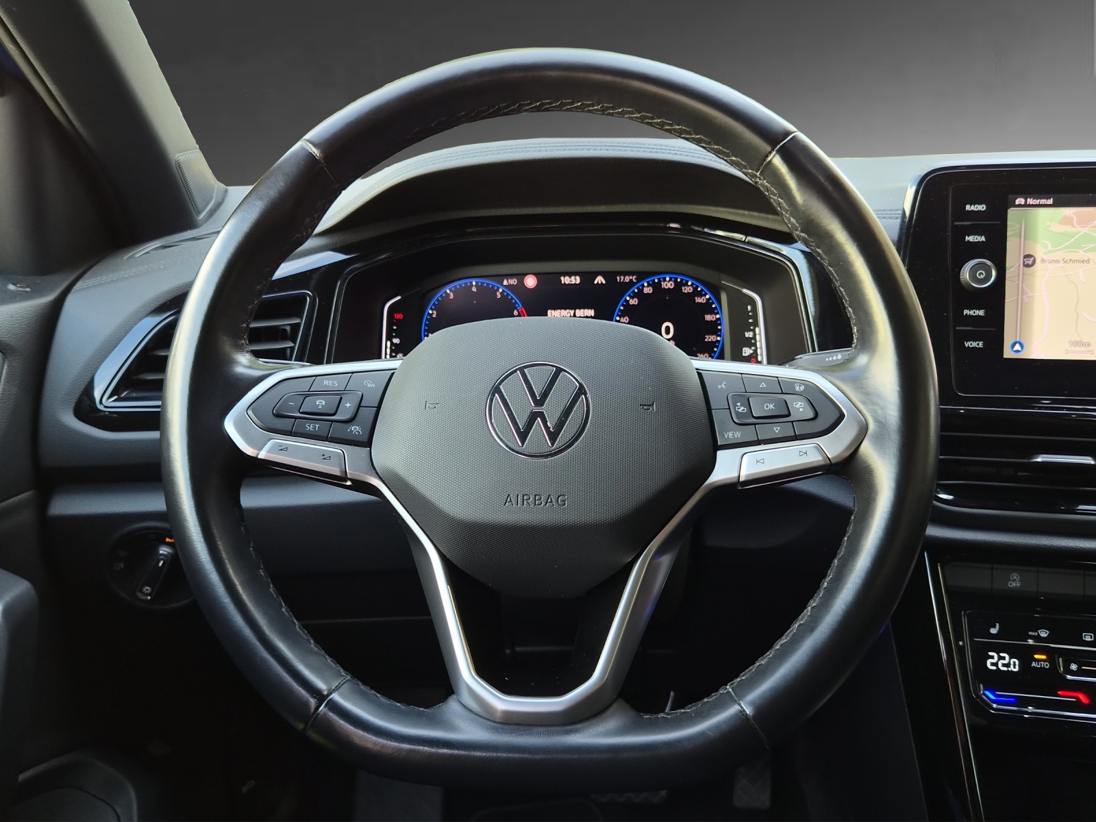 VW T-Roc 2.0 TSI Style DSG 4Motion-image-8
