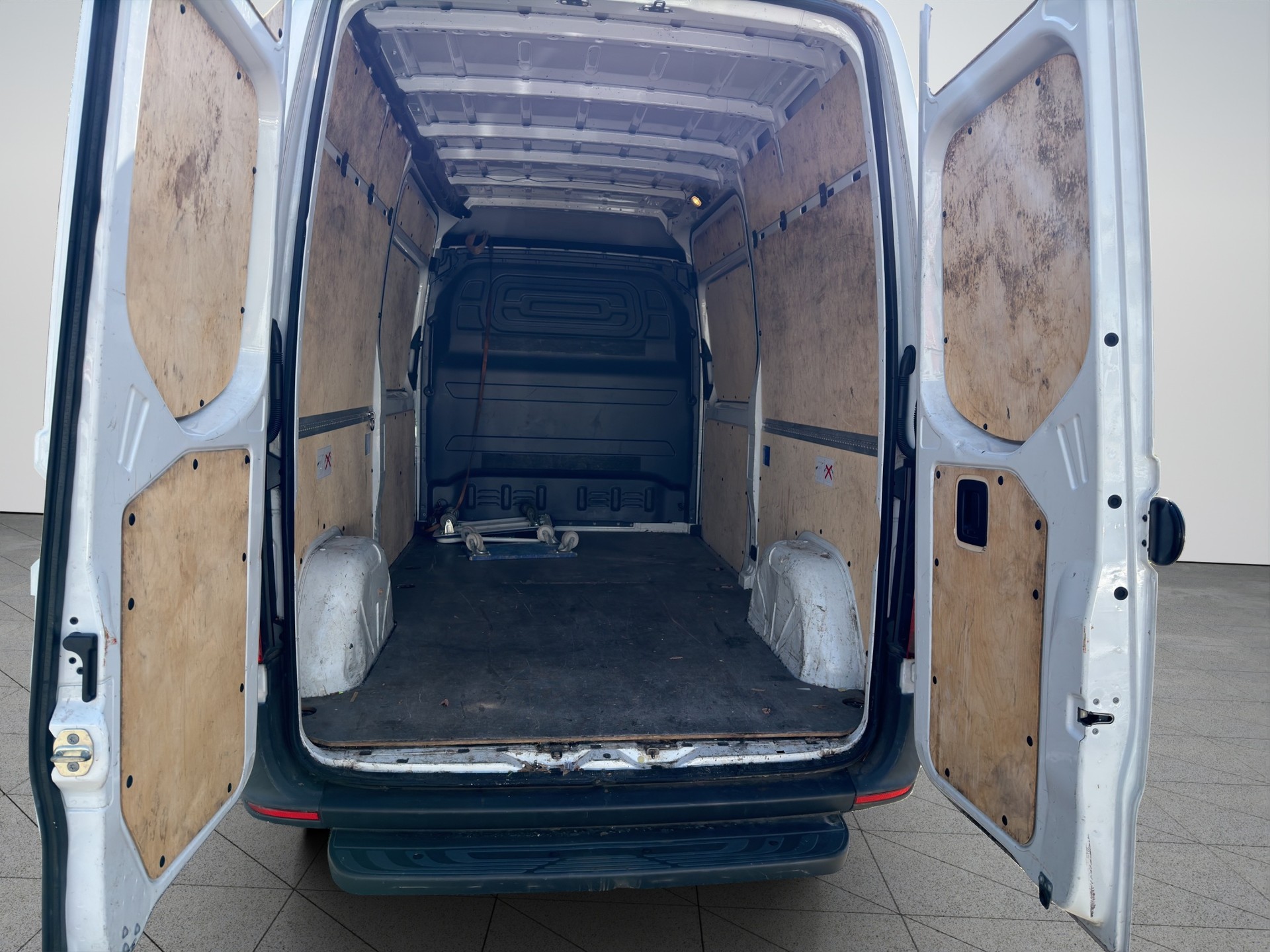 MERCEDES-BENZ Sprinter 314 CDI Worker Standard-image-10