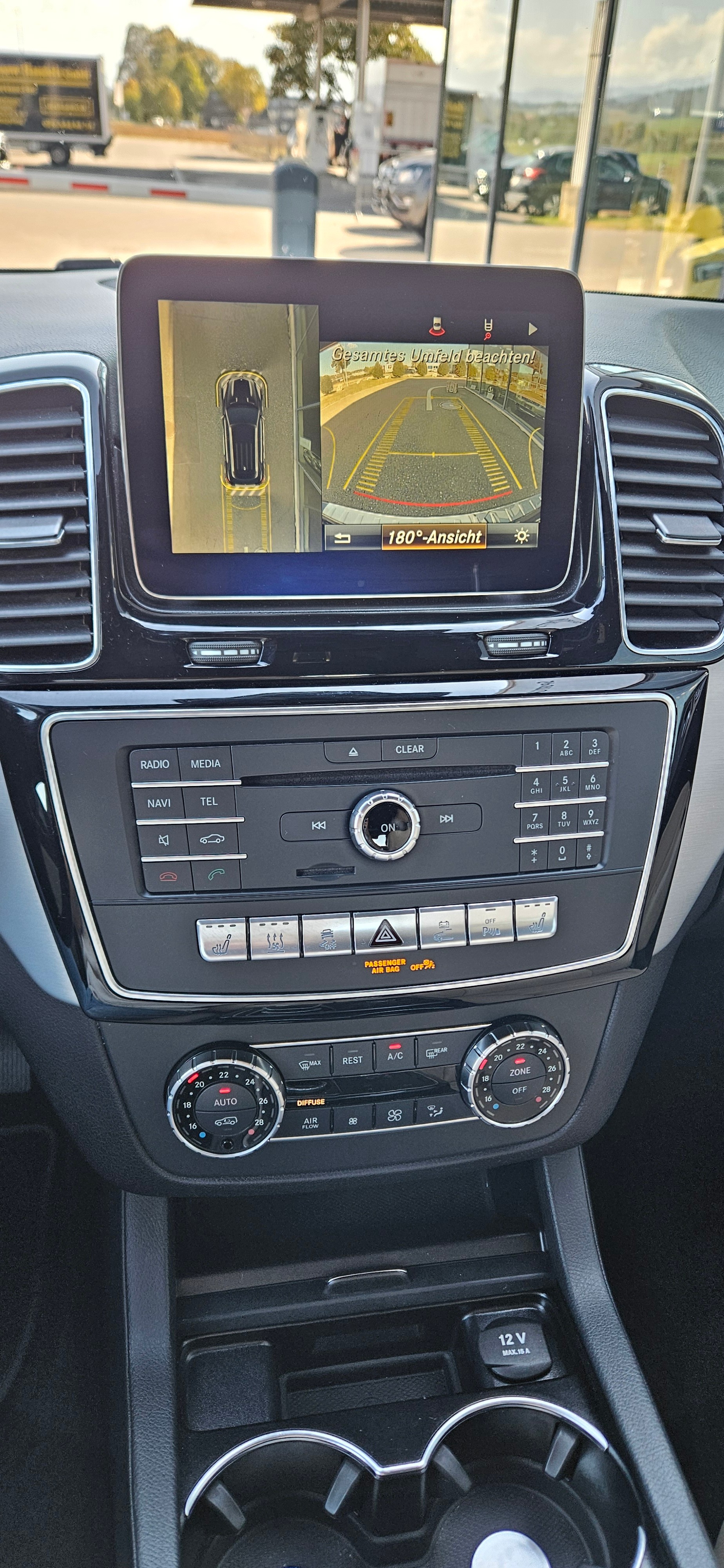 MERCEDES-BENZ GLE 500 e 4Matic 7G-Tronic-image-12