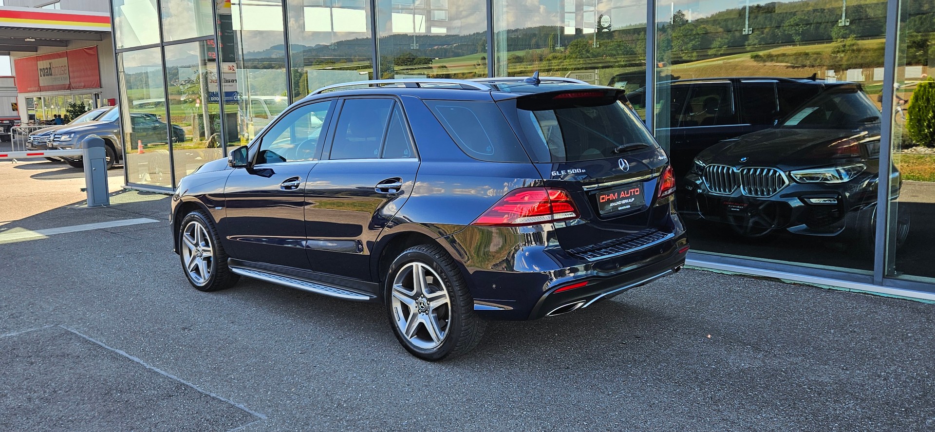 MERCEDES-BENZ GLE 500 e 4Matic 7G-Tronic-image-4