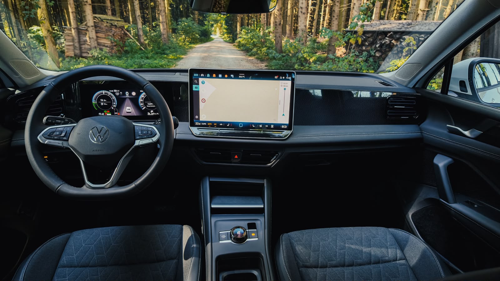 VW Tiguan 1.5 TSI evo2 eHybrid Life DSG-image-8