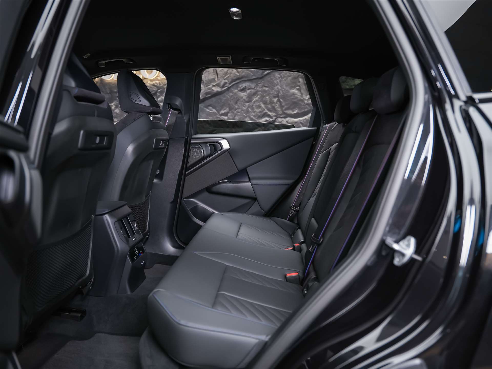BMW X3 xDrive M50 M Sport Pro *Werksgarantie*ICONIC GLOW*Head-UP*AHK*-image-12