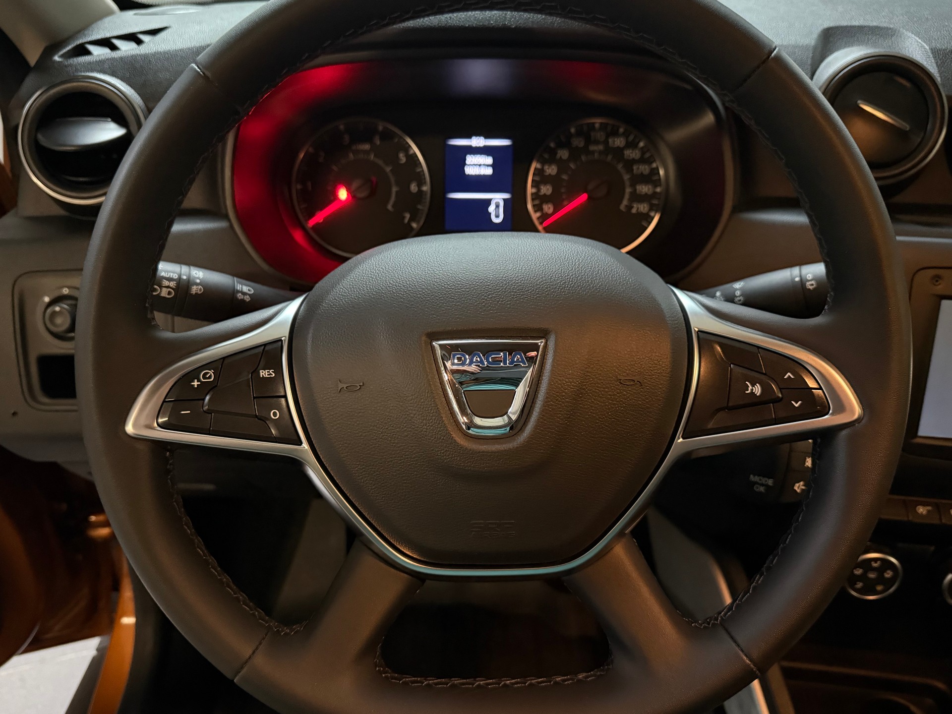DACIA Duster TCe 150 Prestige 4x2-image-16