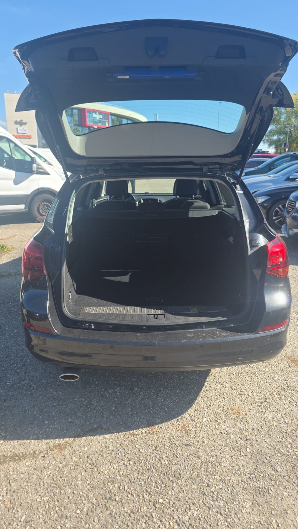 OPEL Astra SportsTourer 1.6i 16V Turbo Enjoy-image-5