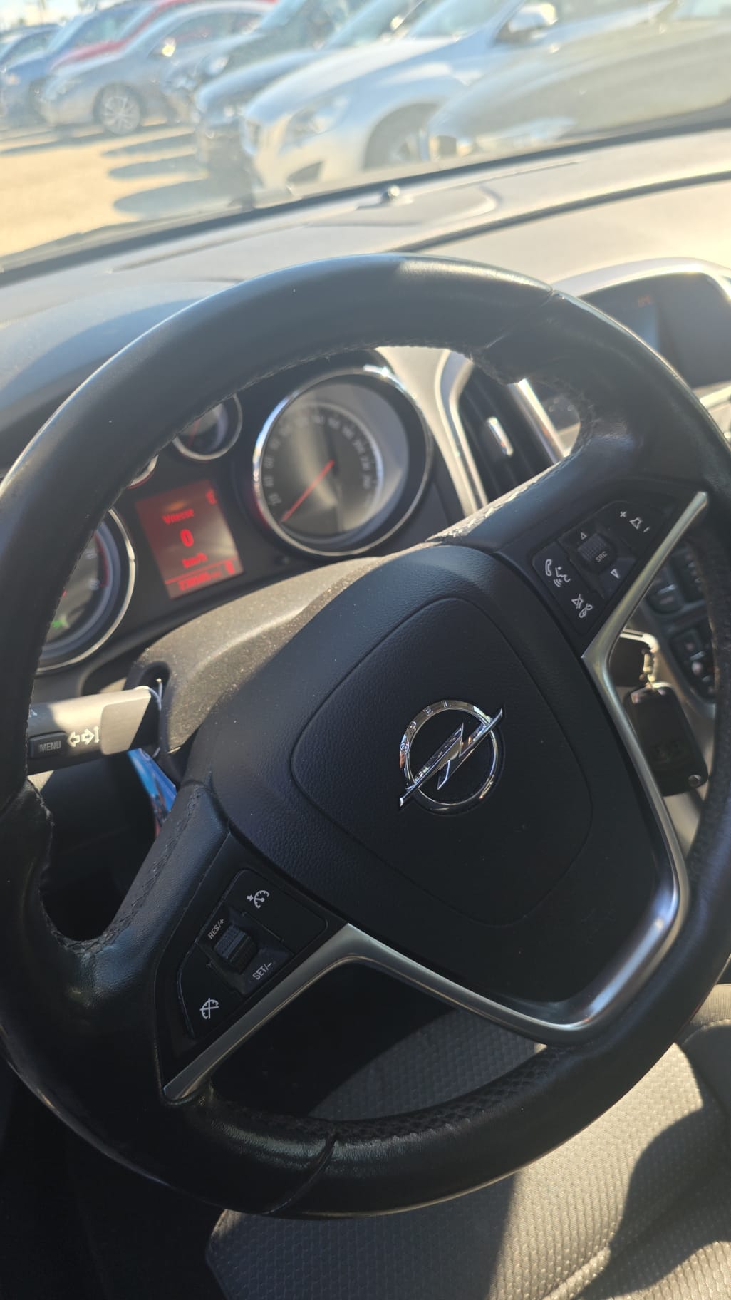 OPEL Astra SportsTourer 1.6i 16V Turbo Enjoy-image-3