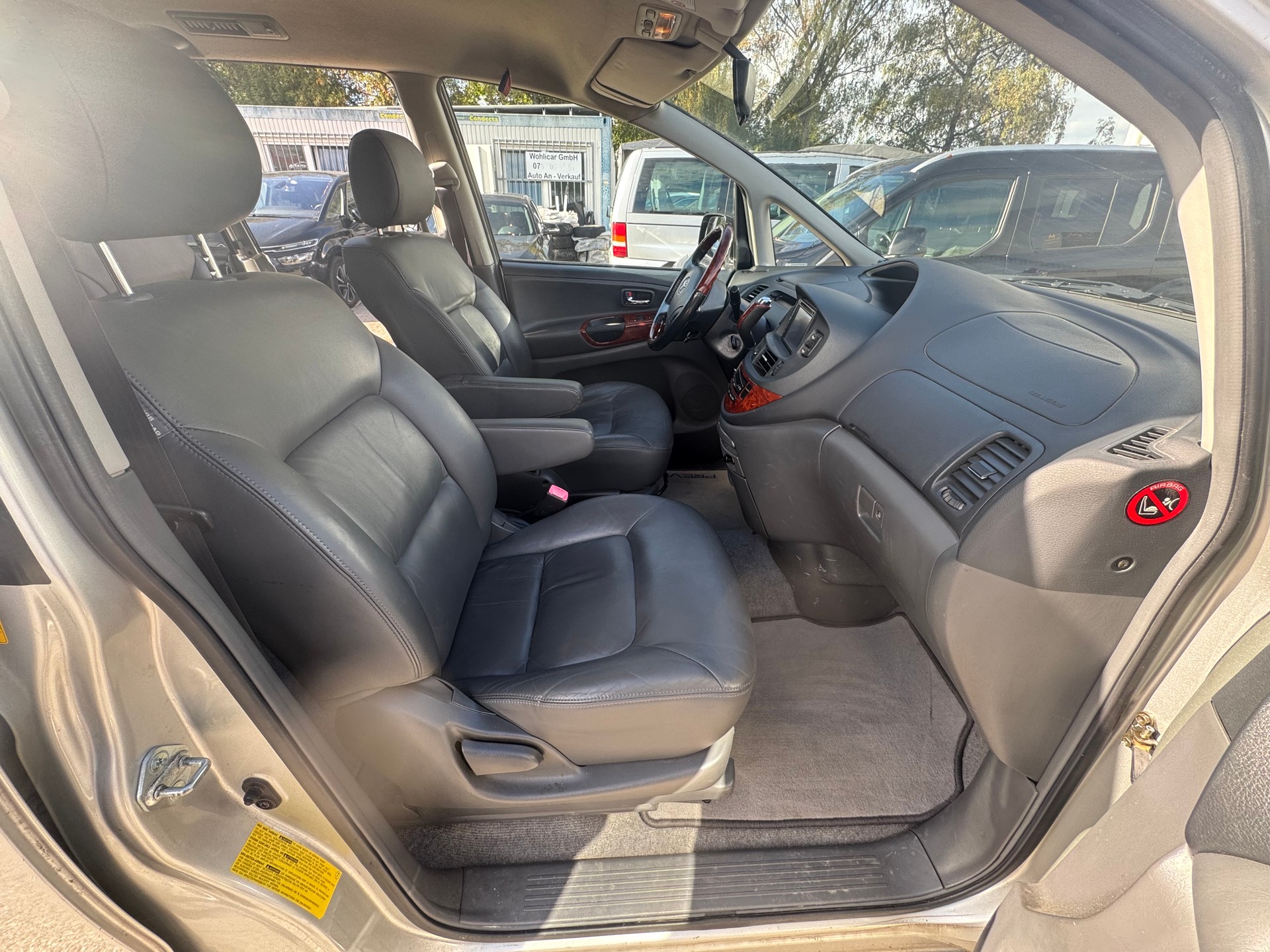 TOYOTA Previa 2.4 Linea Sol-image-7