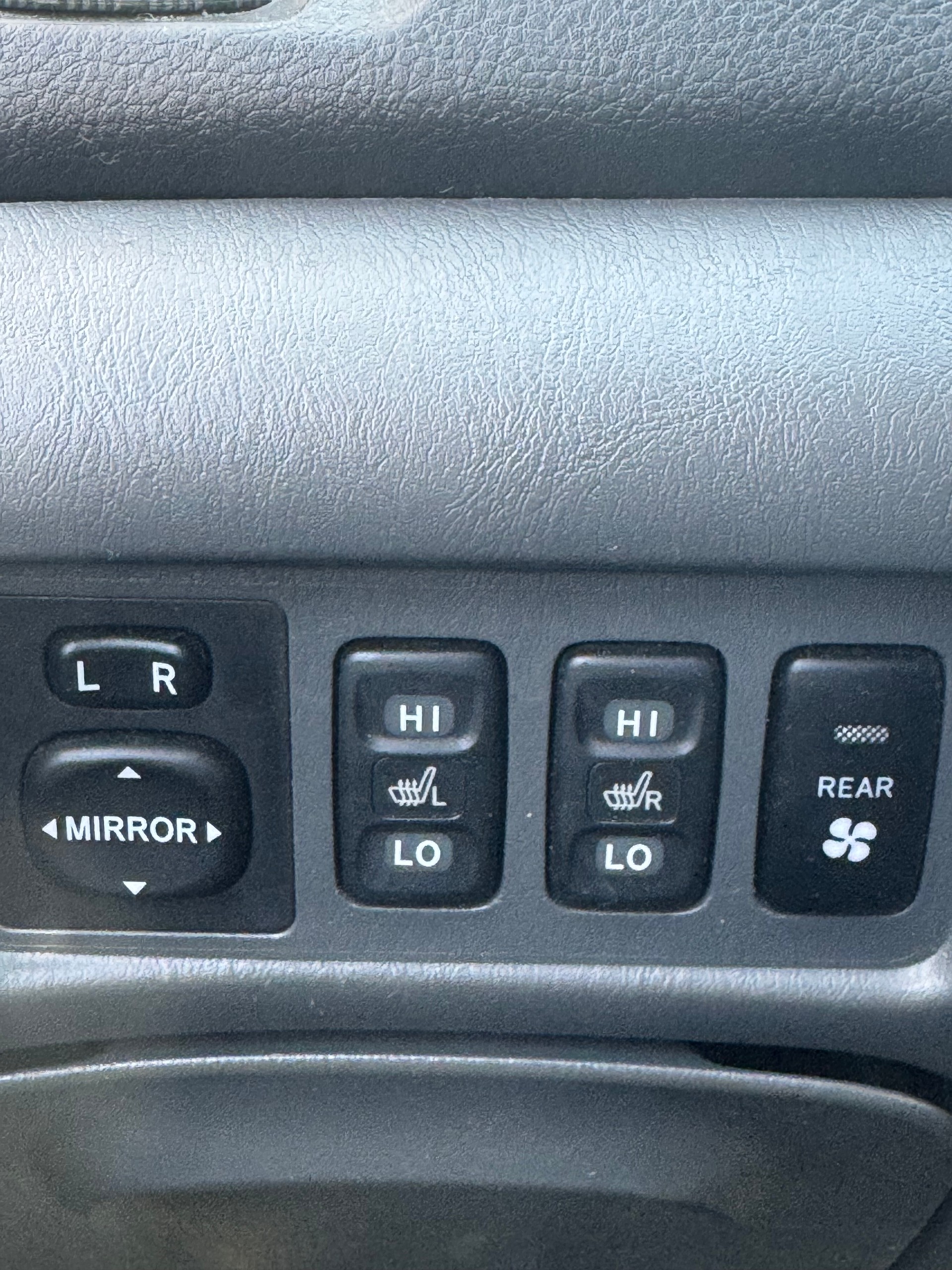 TOYOTA Previa 2.4 Linea Sol-image-11
