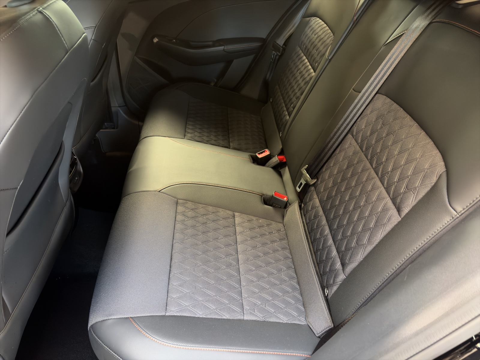 MG 3 1.5 Hybrid Luxury-image-4