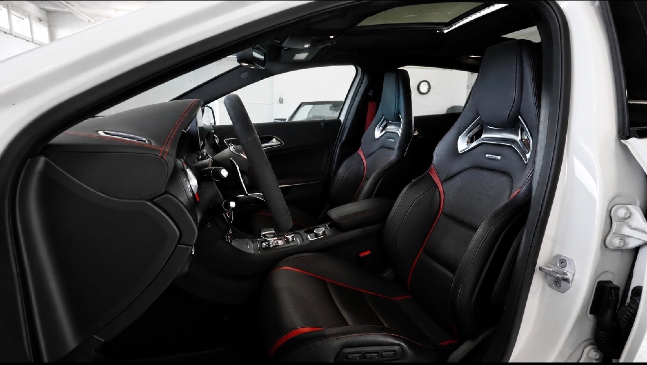 MERCEDES-BENZ GLA 45 AMG 4Matic 7G-DCT-image-4